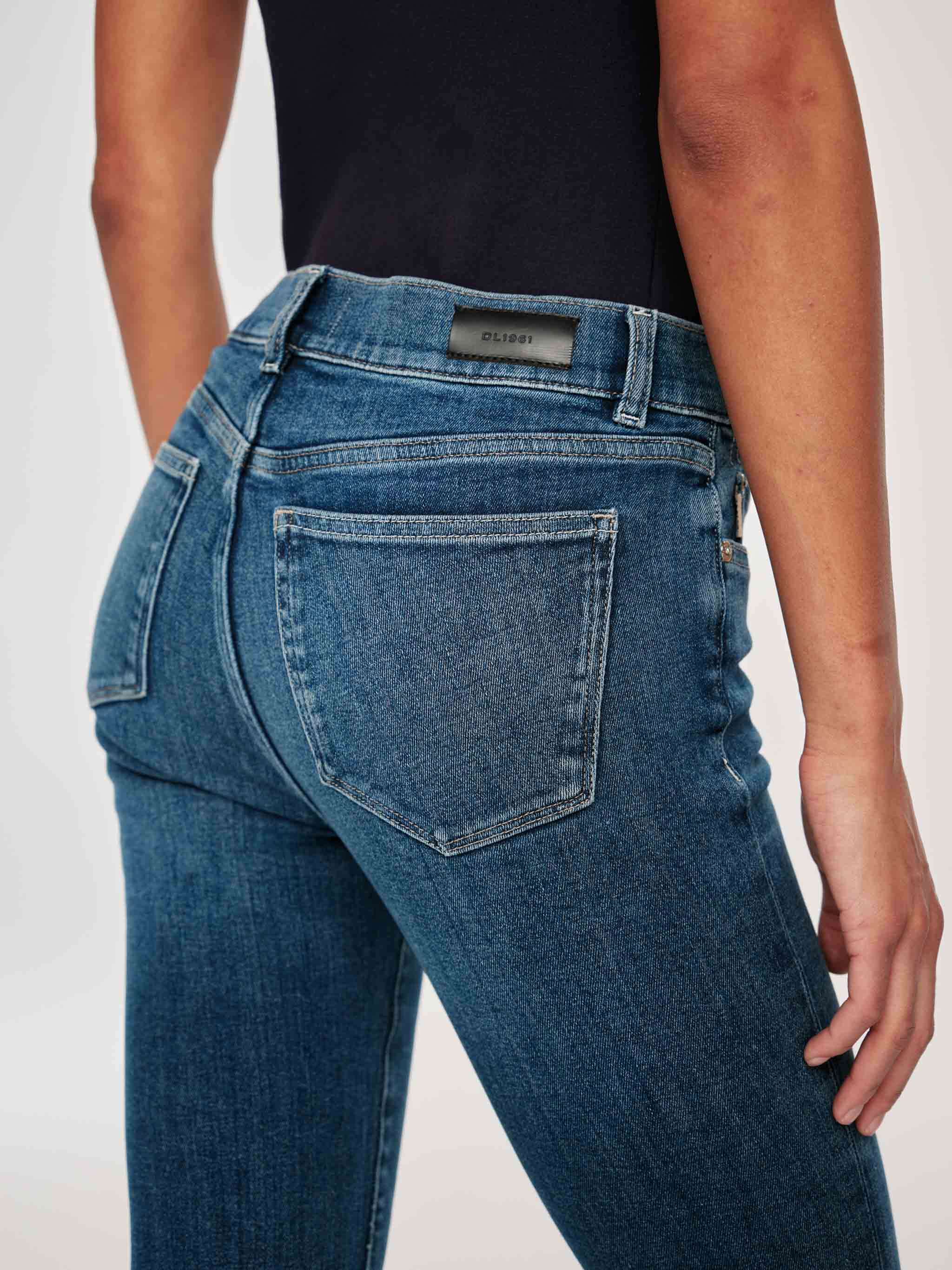 DL1961 - Mara Straight Leg -