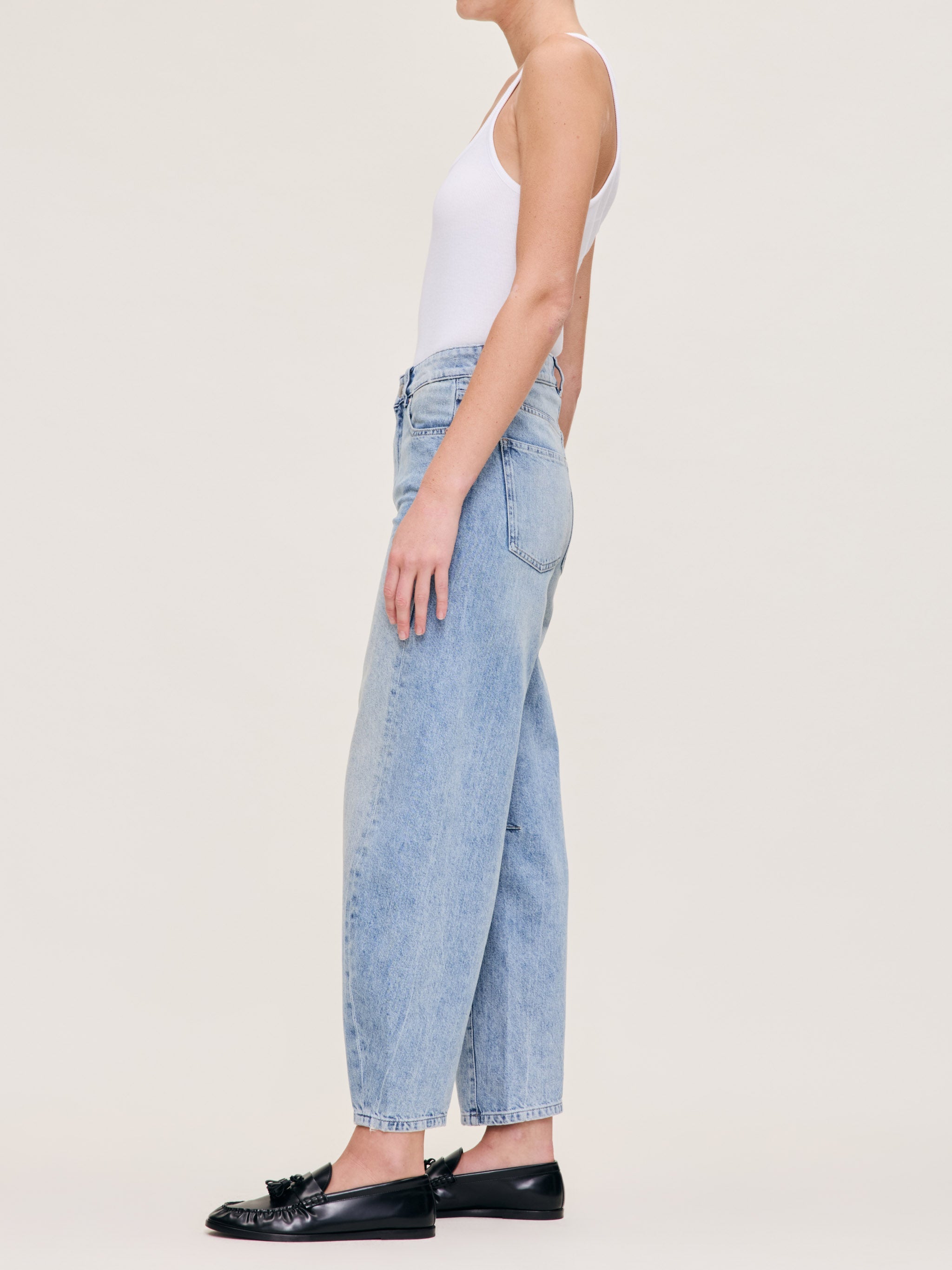 DL1961 - Miro Rigid Barrel Jean -