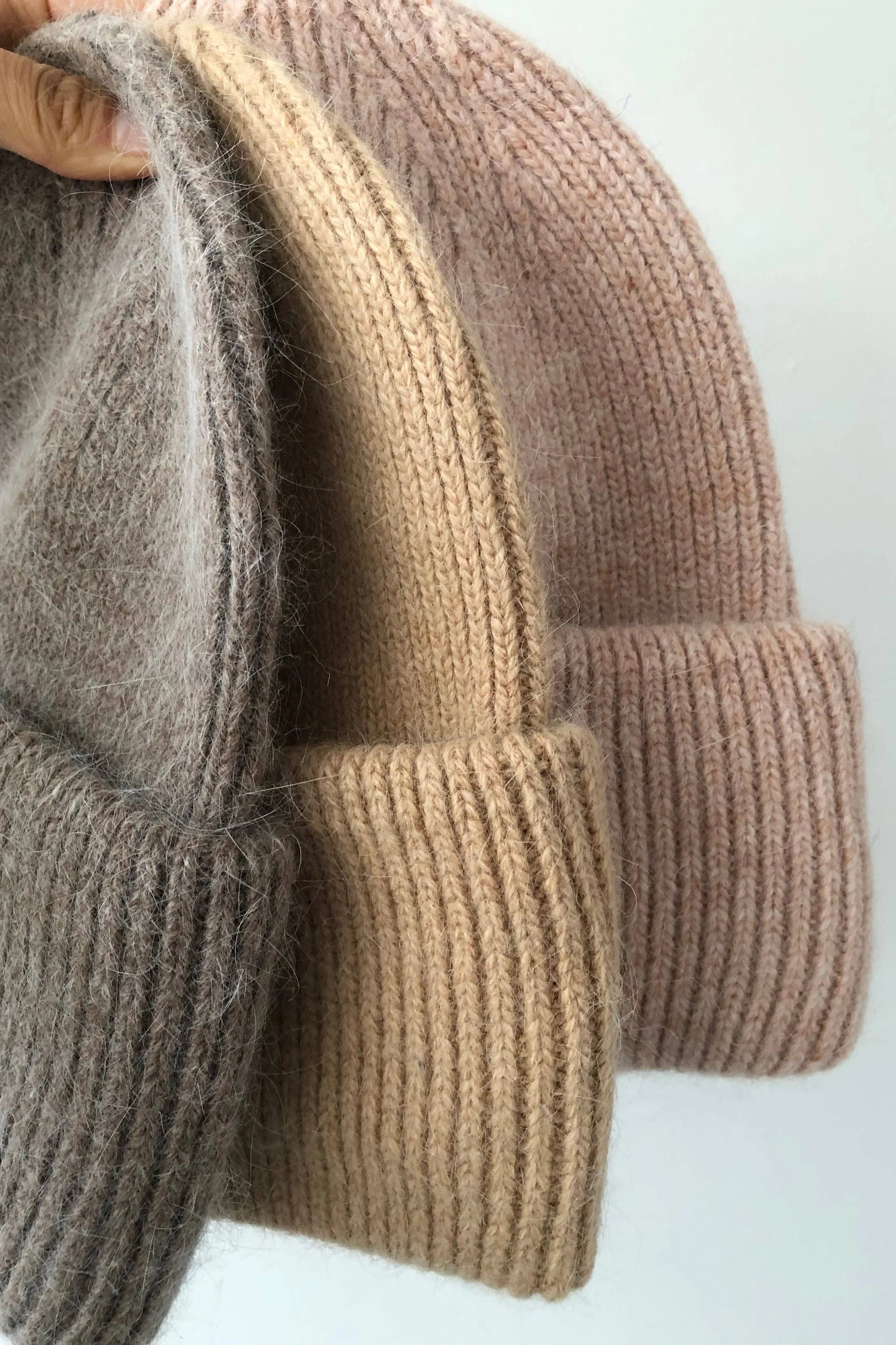 Billy Bamboo - Royal Angora Beanie – Mushroom -