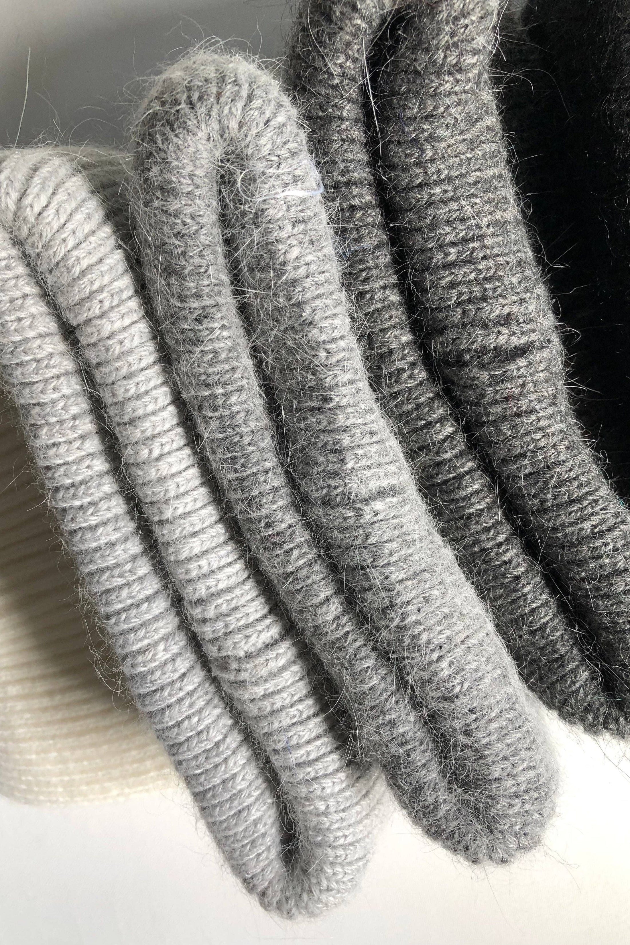 Billy Bamboo - Royal Angora Beanie – Light Grey -