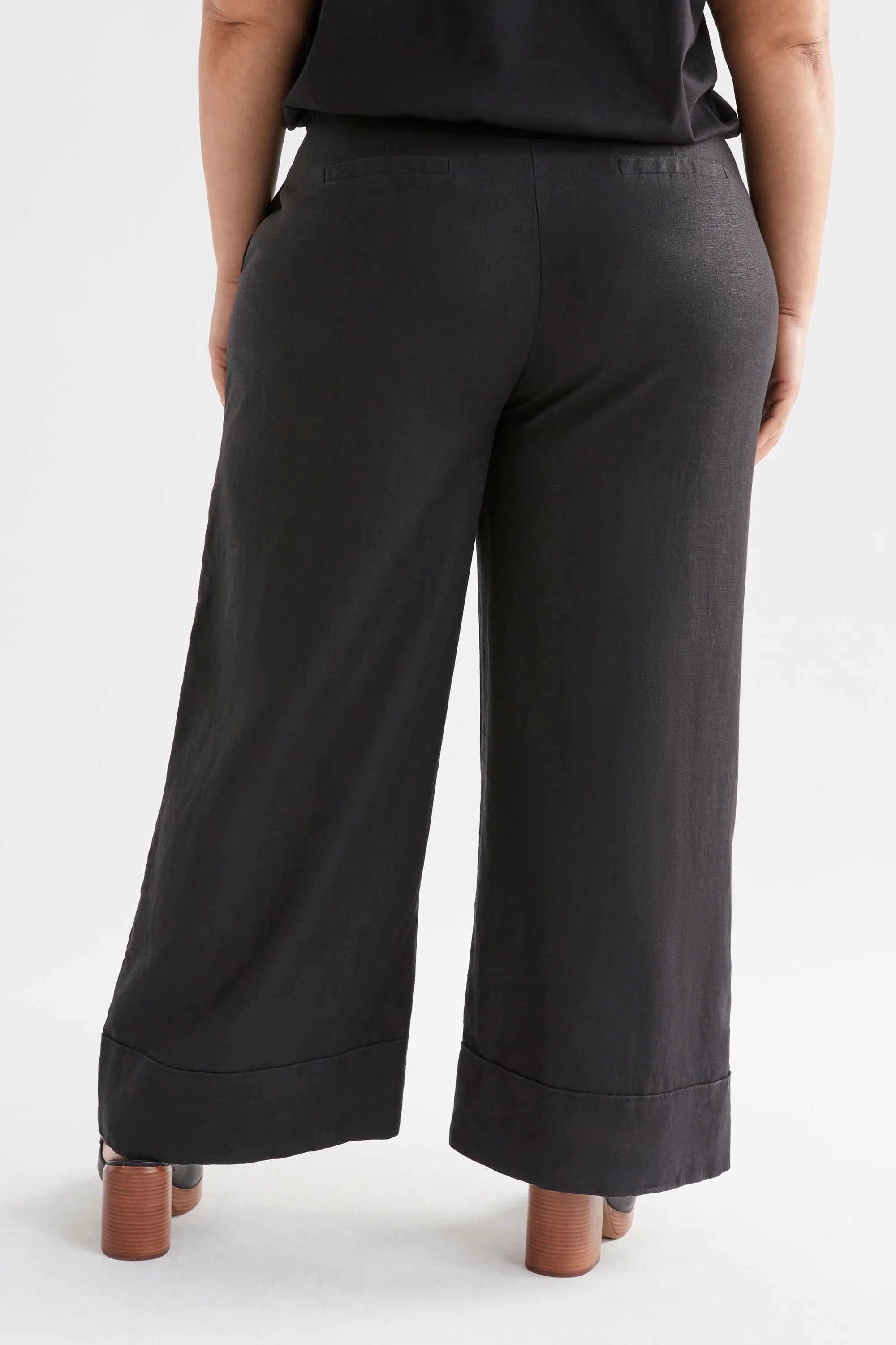 ELK - Anneli Pant -