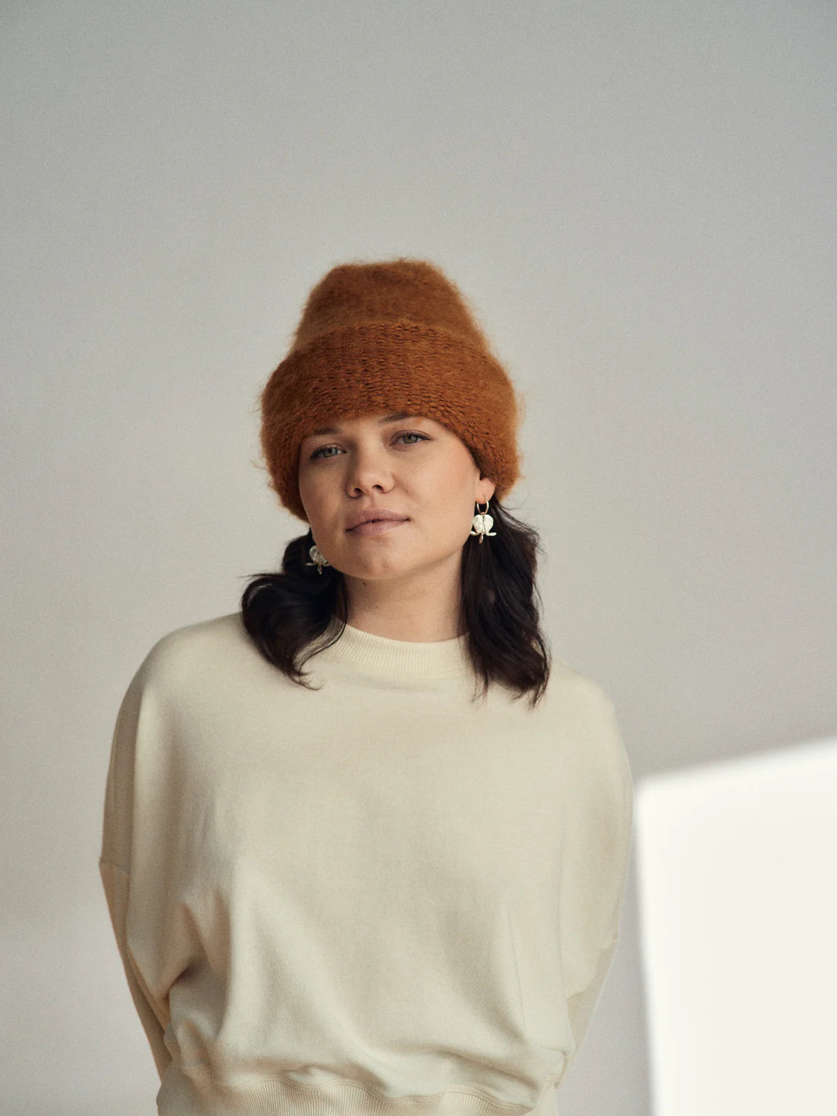 Heirloom - Cloud Mohair Beanie – Golden Latte -