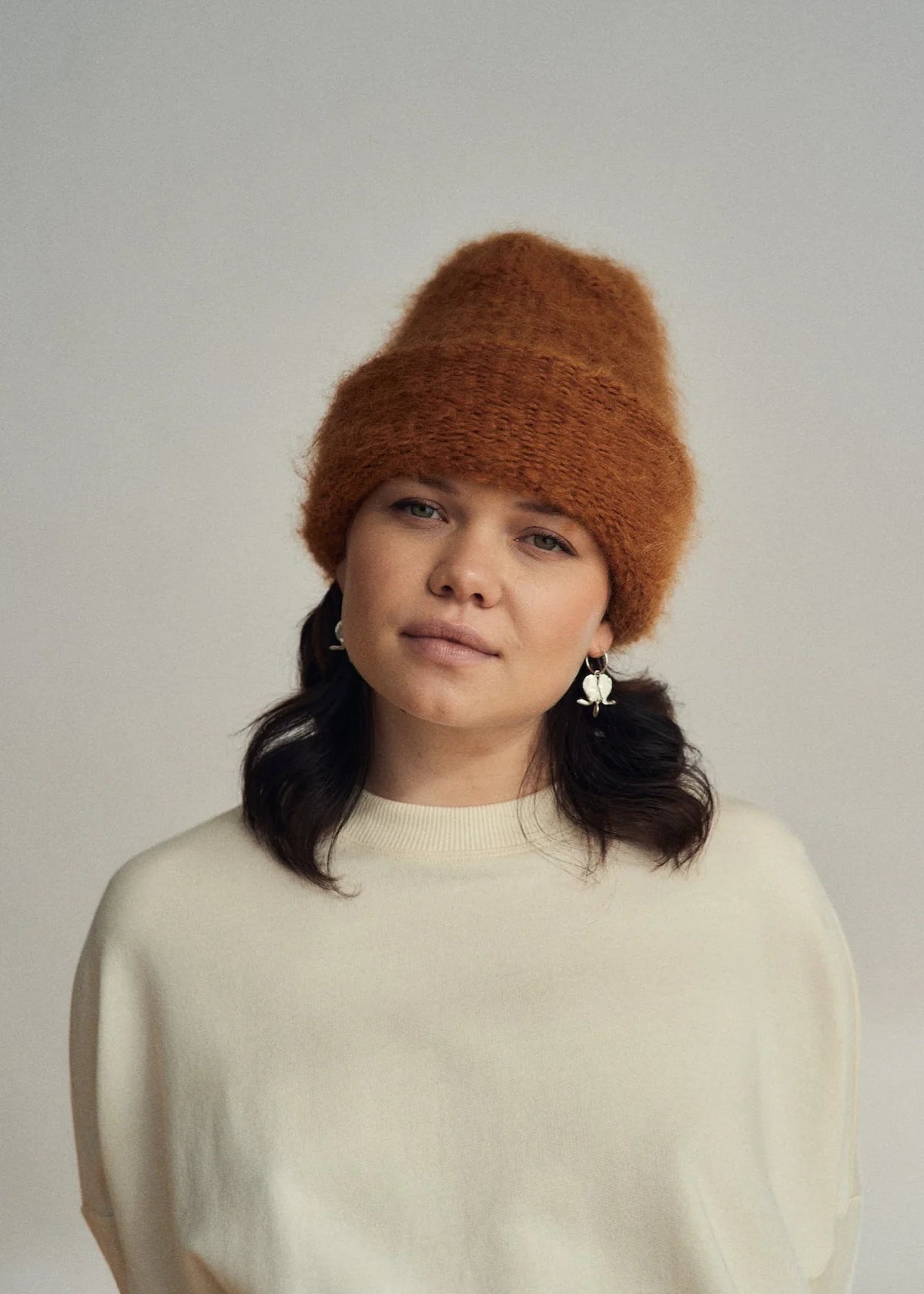 Heirloom - Cloud Mohair Beanie – Golden Latte -