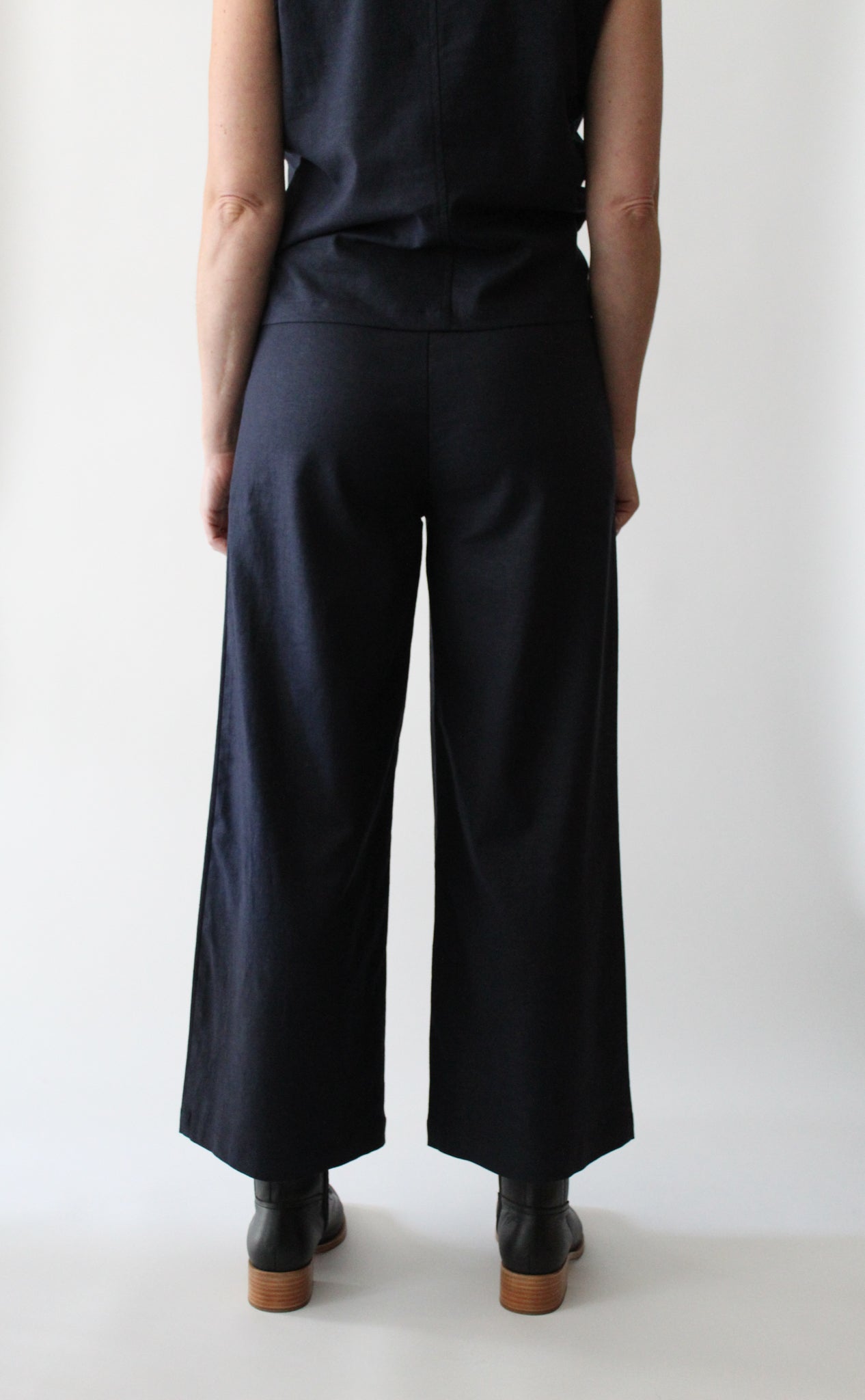 Sattva by Sarah - Linen Pants -