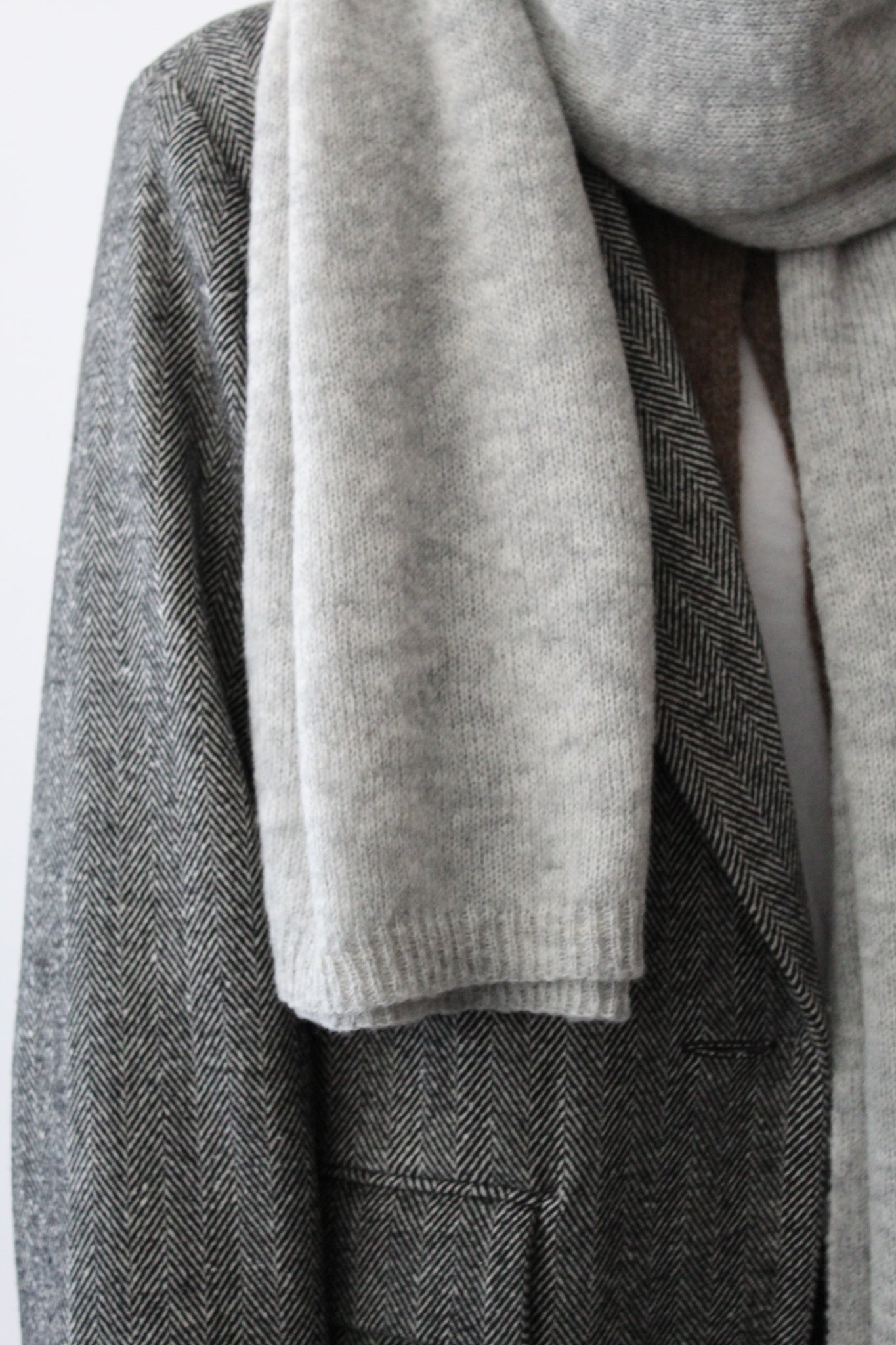 Sattva by Sarah - Scarf – Silver -