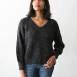 Sattva by Sarah - Lulu V-Neck Sweater - Deep Charcoal