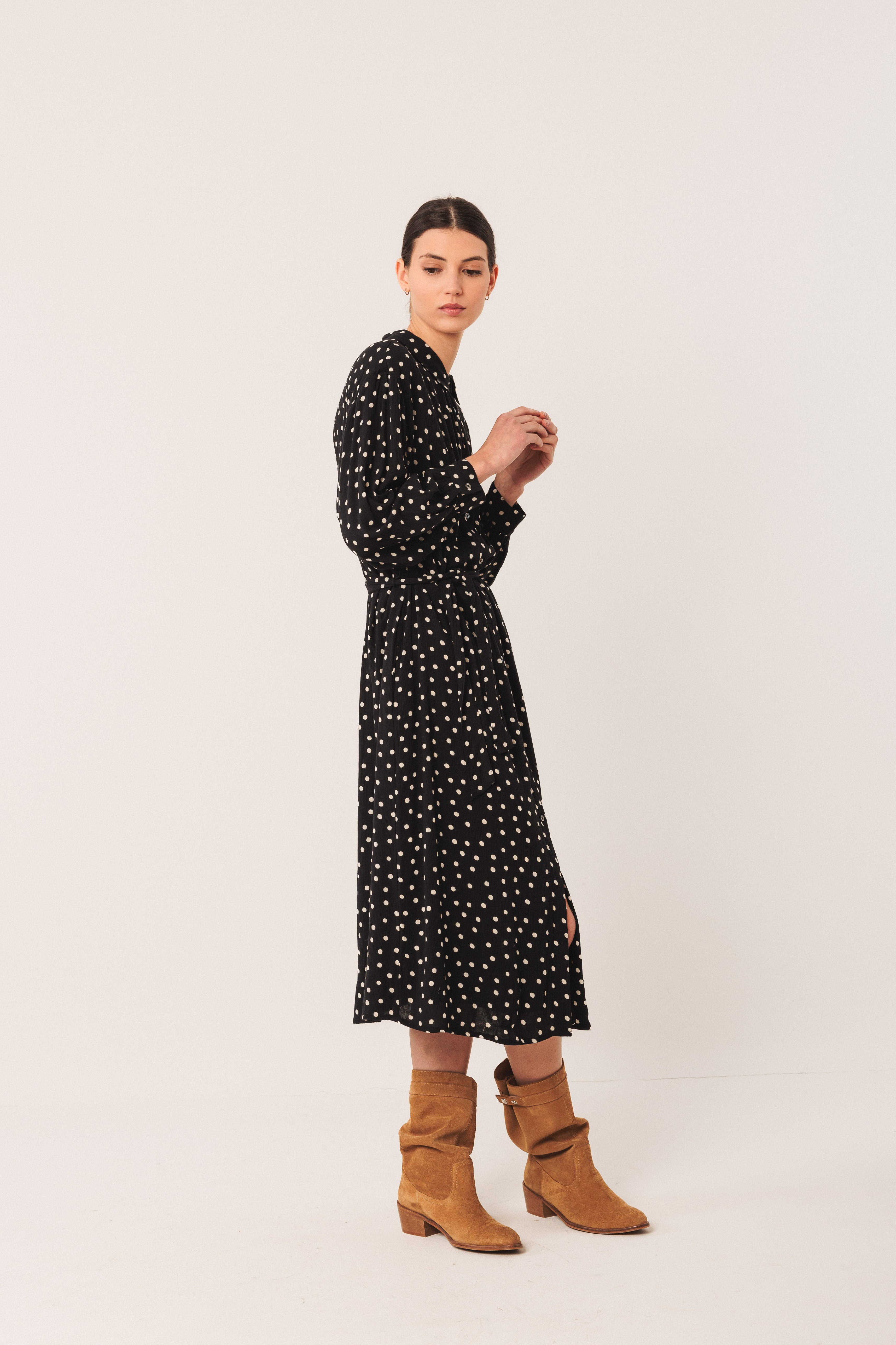 Indi & Cold - Oversized Shirt Dress -
