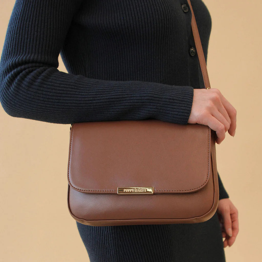 Poppy Barley - Medium Day to Night Bag – Hazelnut -