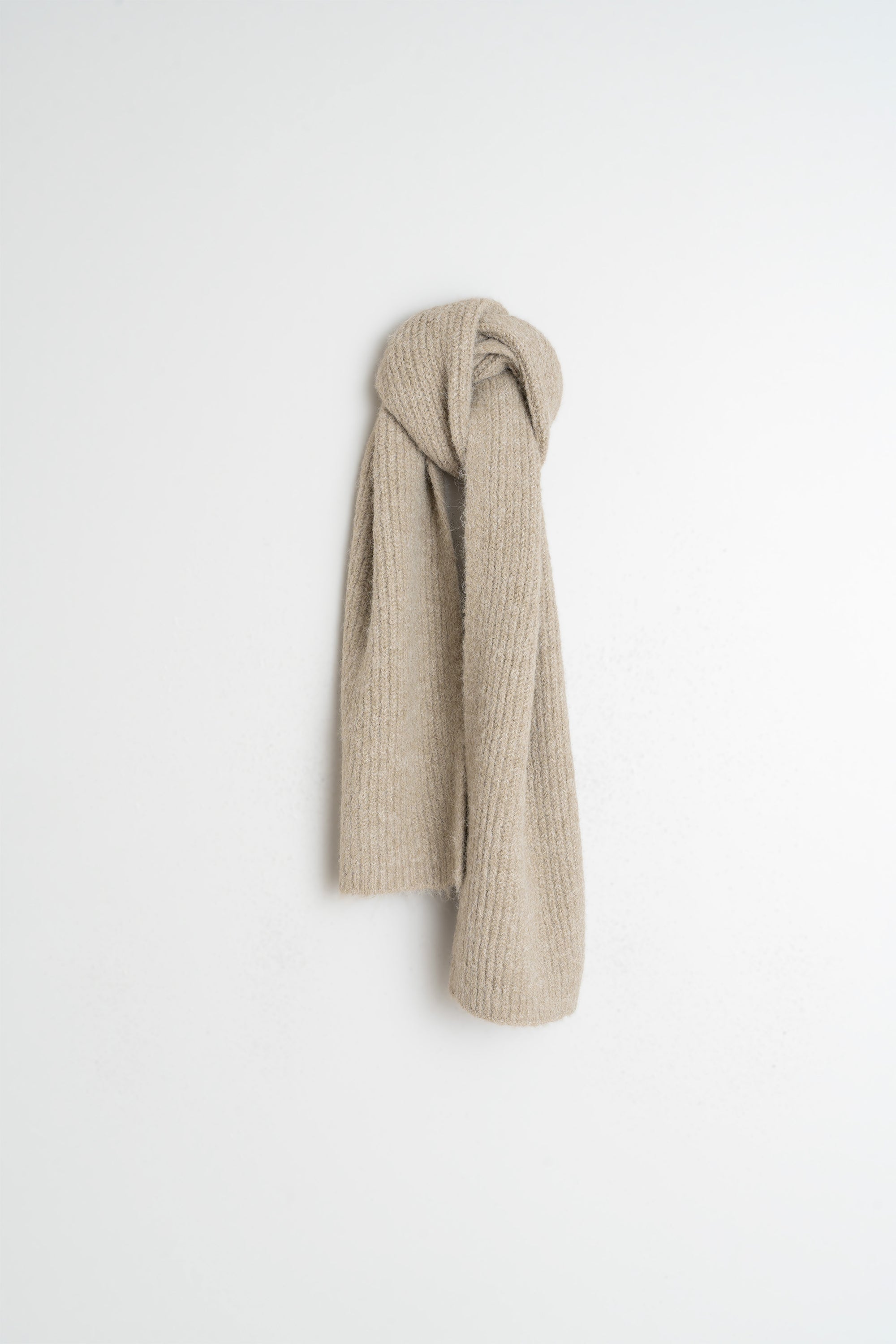 Indi & Cold - Colourful Knitted Scarf – Aloe -