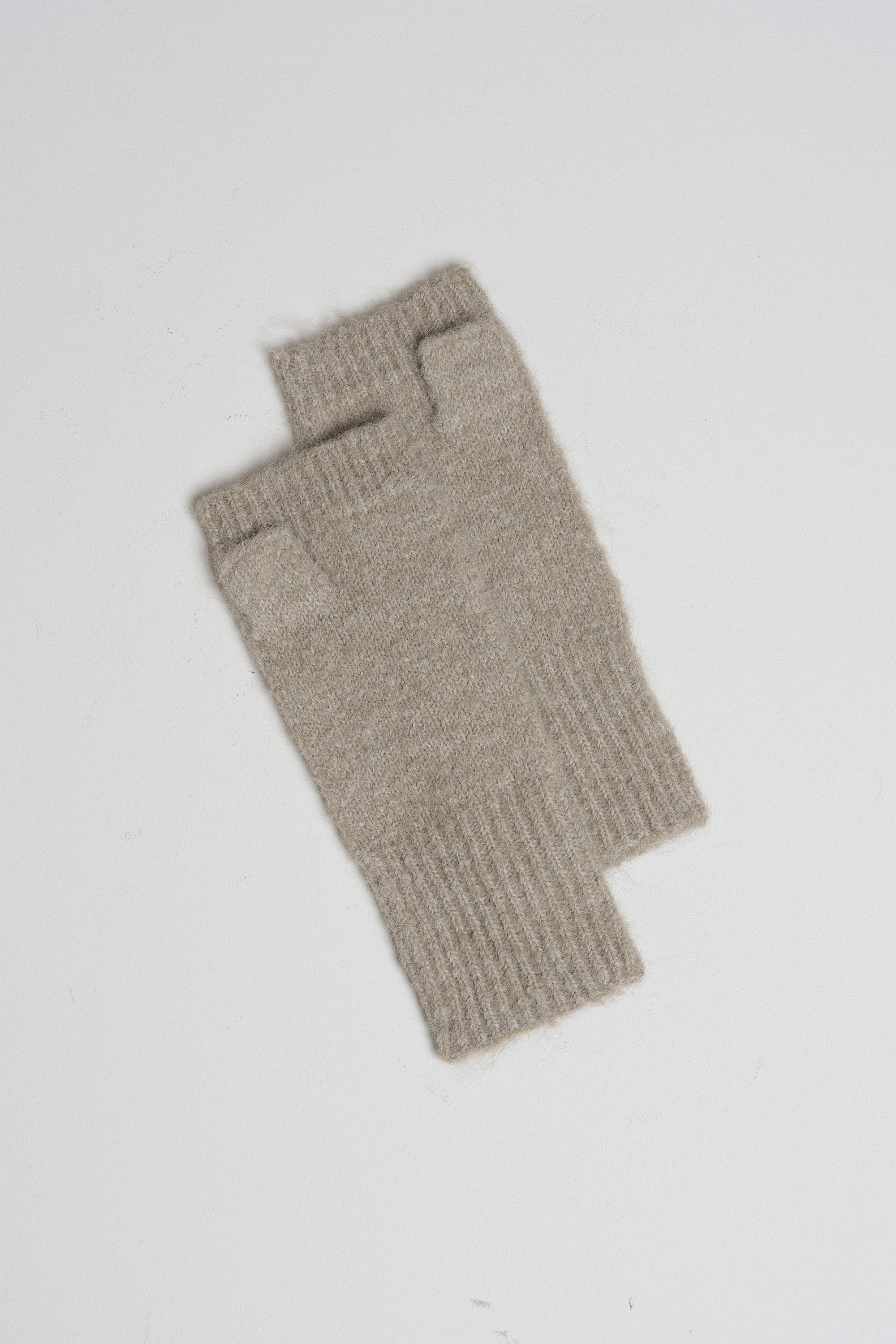 Indi & Cold - Colourful Knitted Mittens – Aloe -