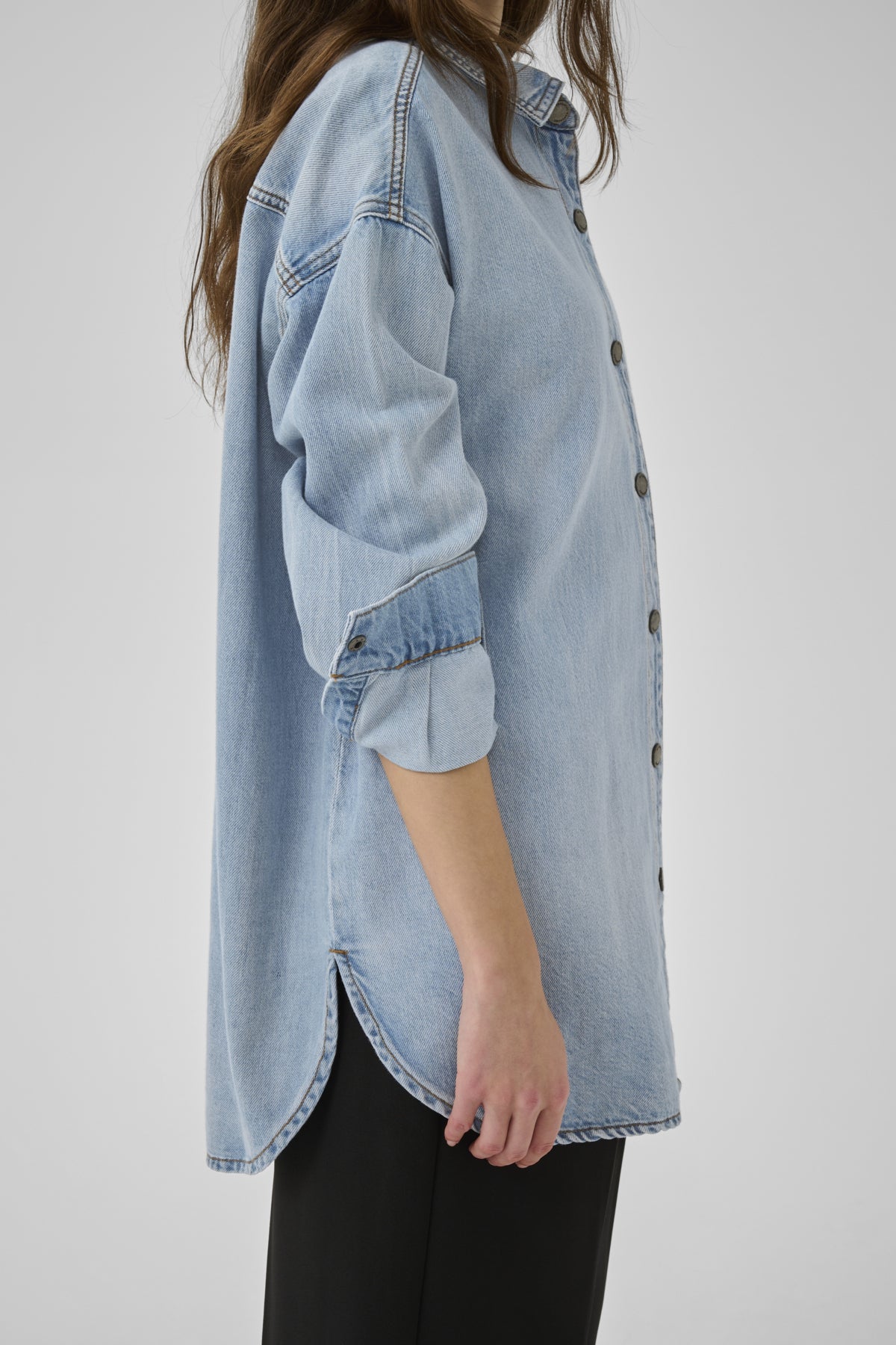 My Essential Wardrobe - Hilma Denim Shirt -