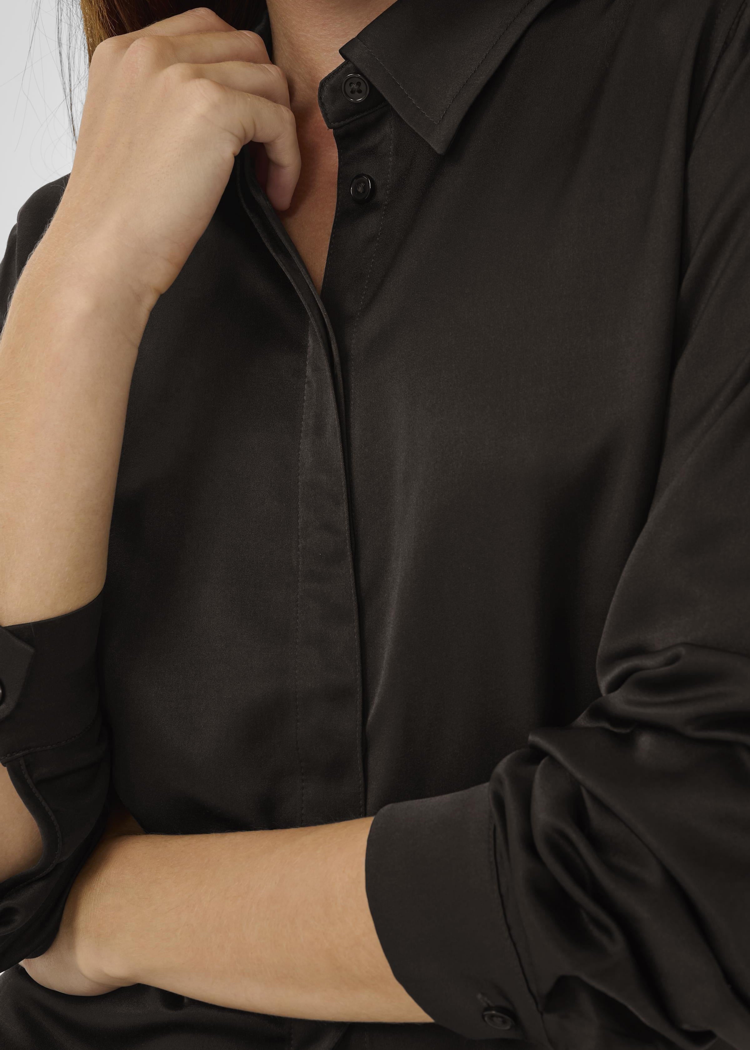 My Essential Wardrobe - Estelle Short Shirt -