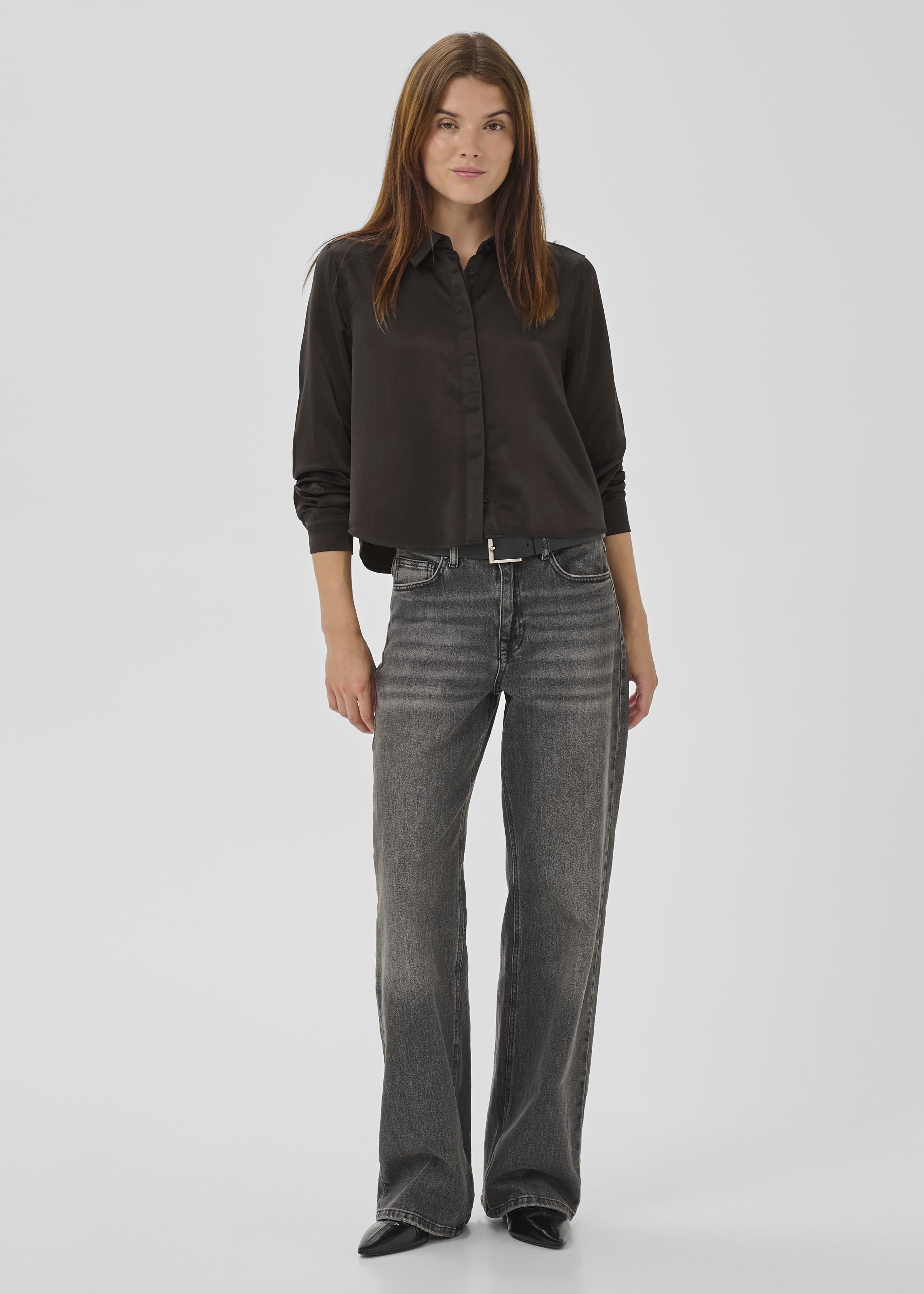 My Essential Wardrobe - Estelle Short Shirt -