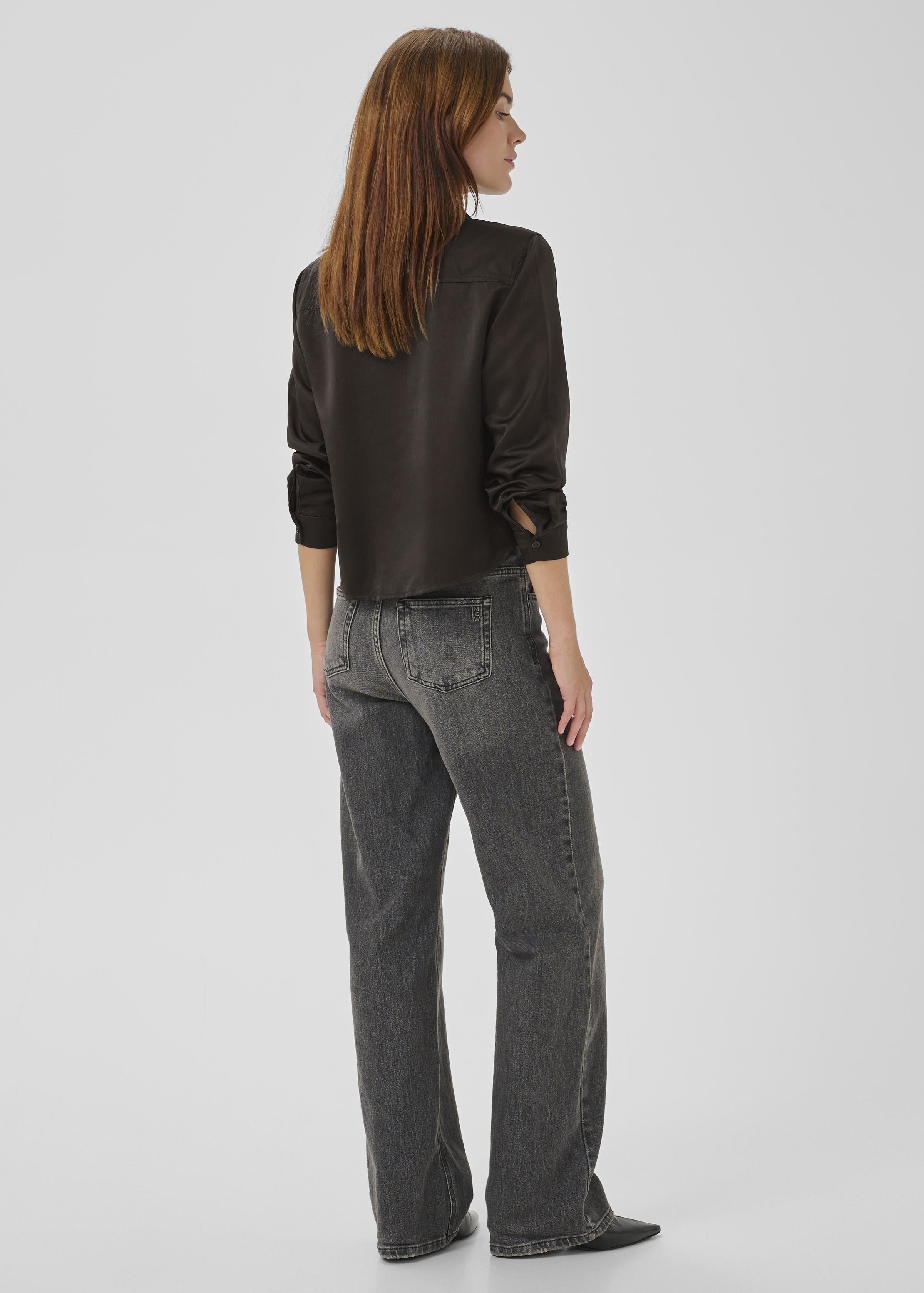 My Essential Wardrobe - Estelle Short Shirt -