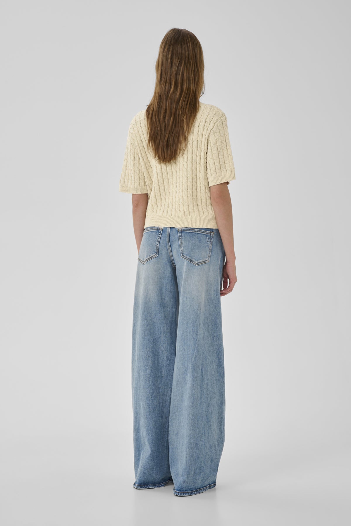My Essential Wardrobe - Diva Knit Cardigan -