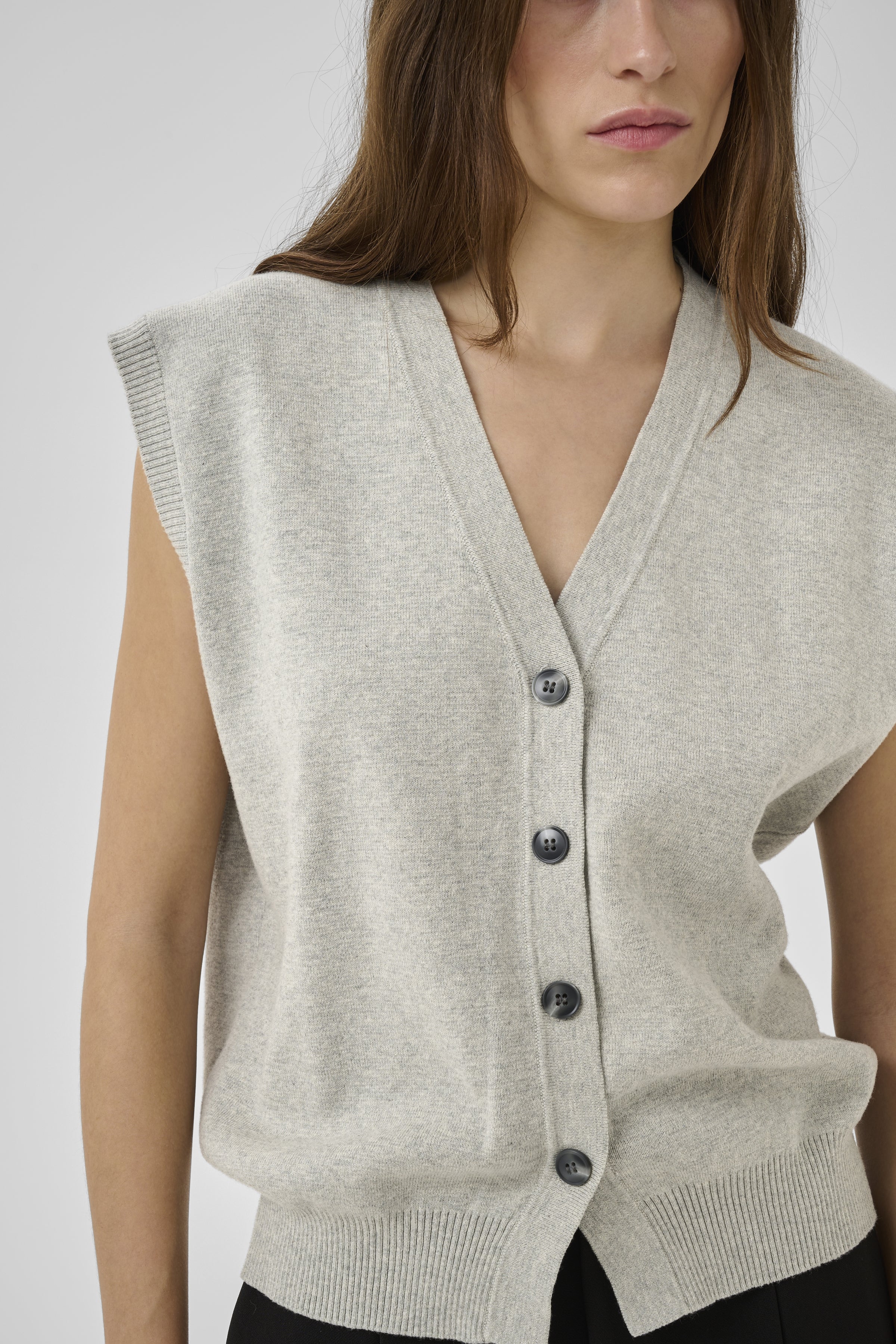 My Essential Wardrobe - Stino Knit Vest -