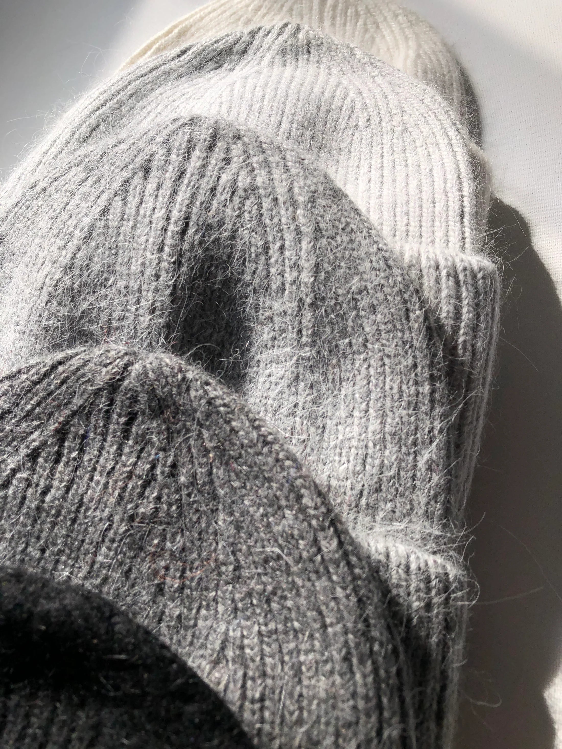 Billy Bamboo - Royal Angora Beanie – Light Grey -