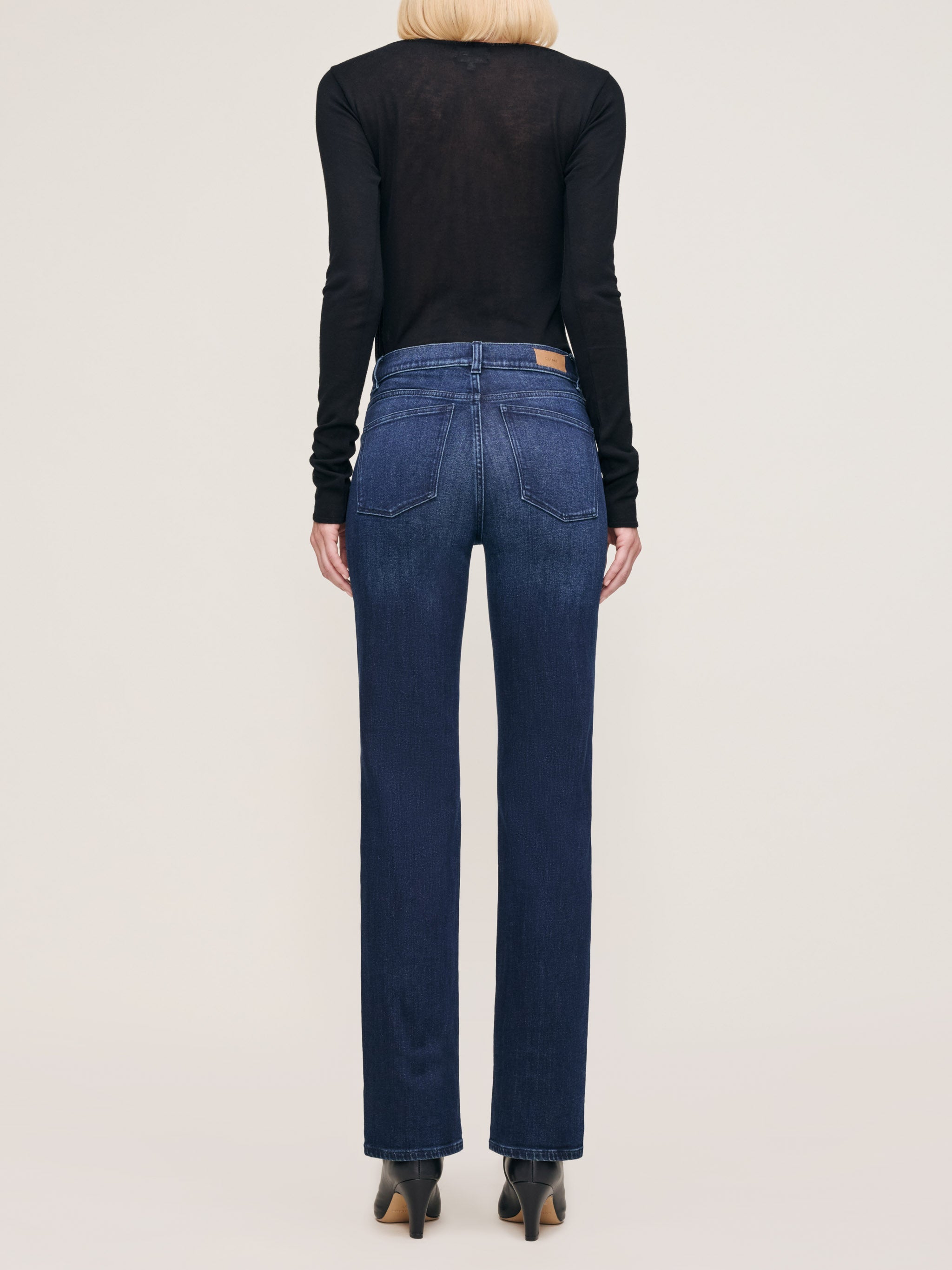 DL1961 - Patti Straight Jean -