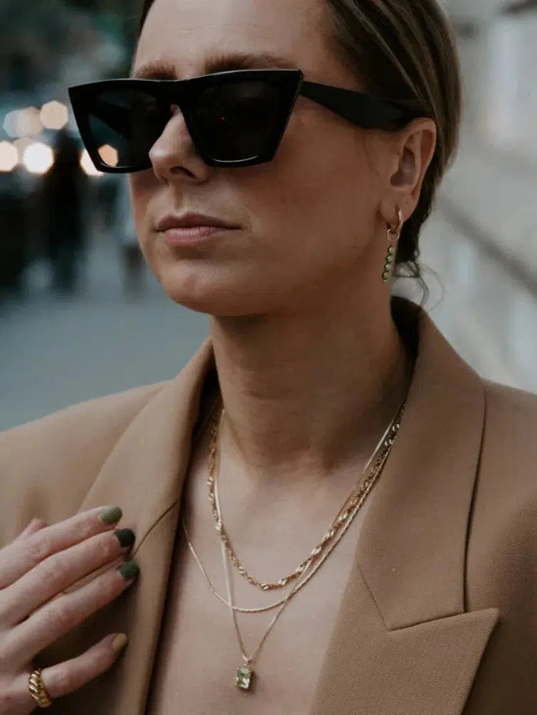 CoutuKitsch - Camila Chain -