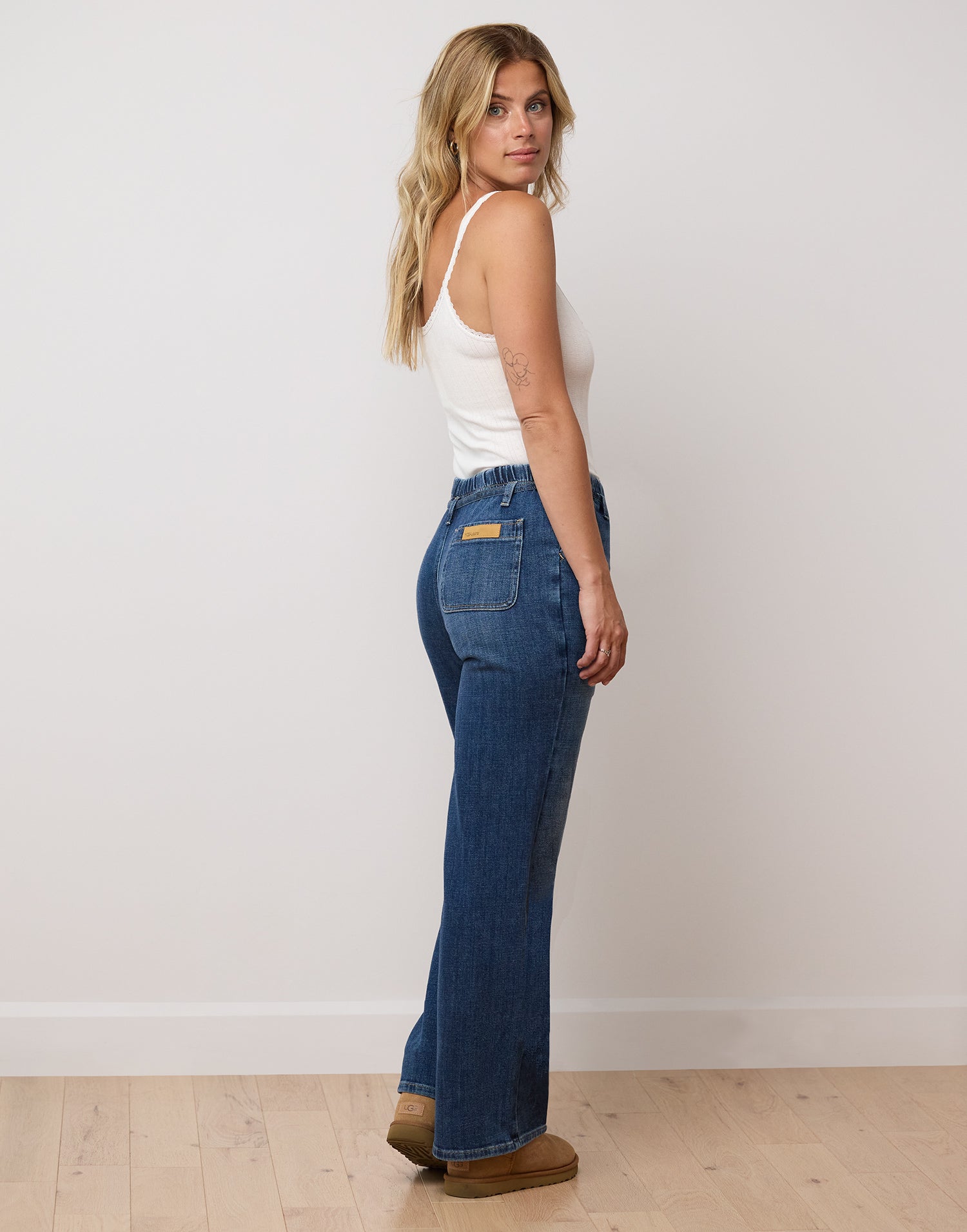 Yoga Jeans - Sunday Classic Rise Wide Leg -