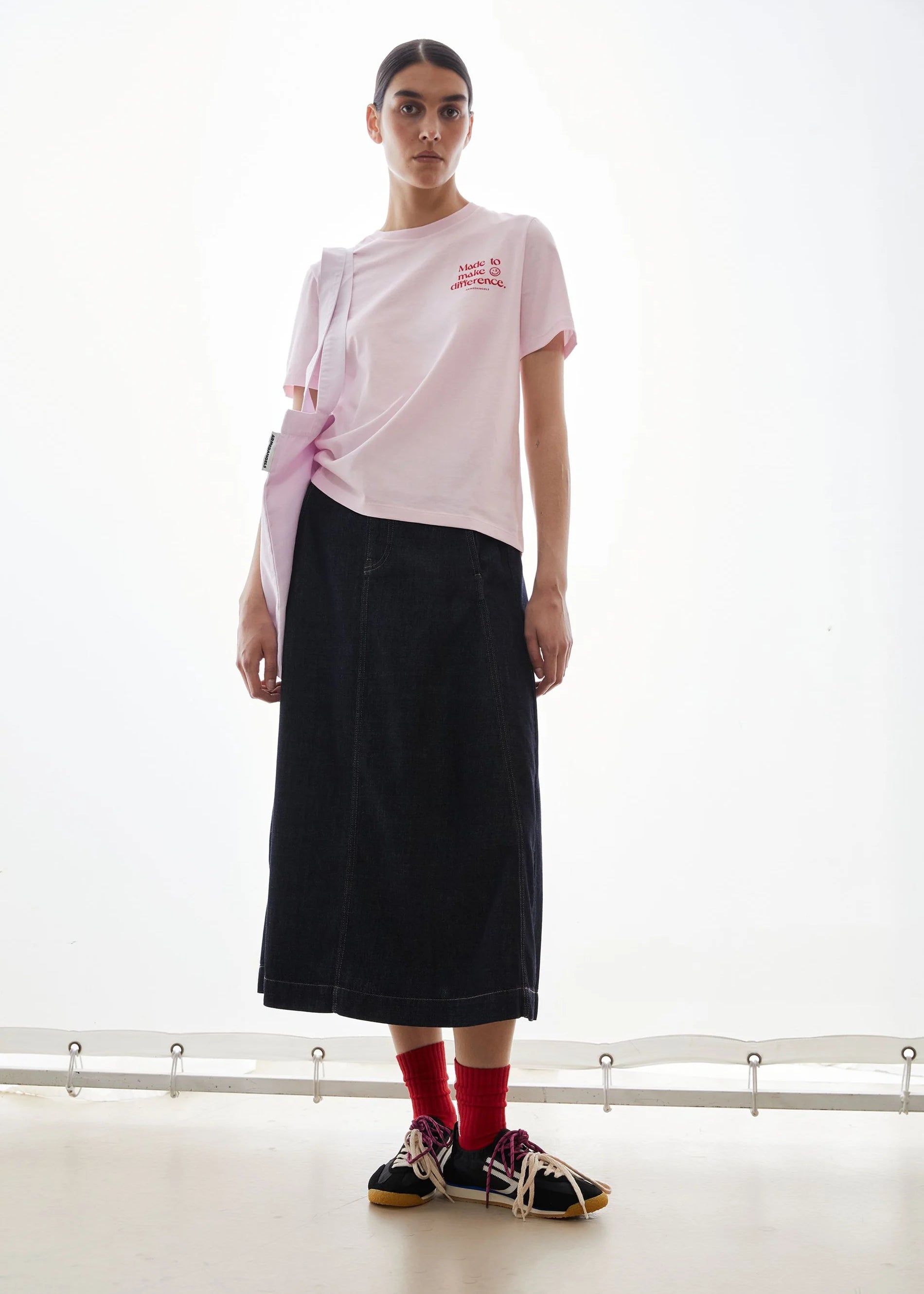 Armedangels - Lualaa Embro T-Shirt -