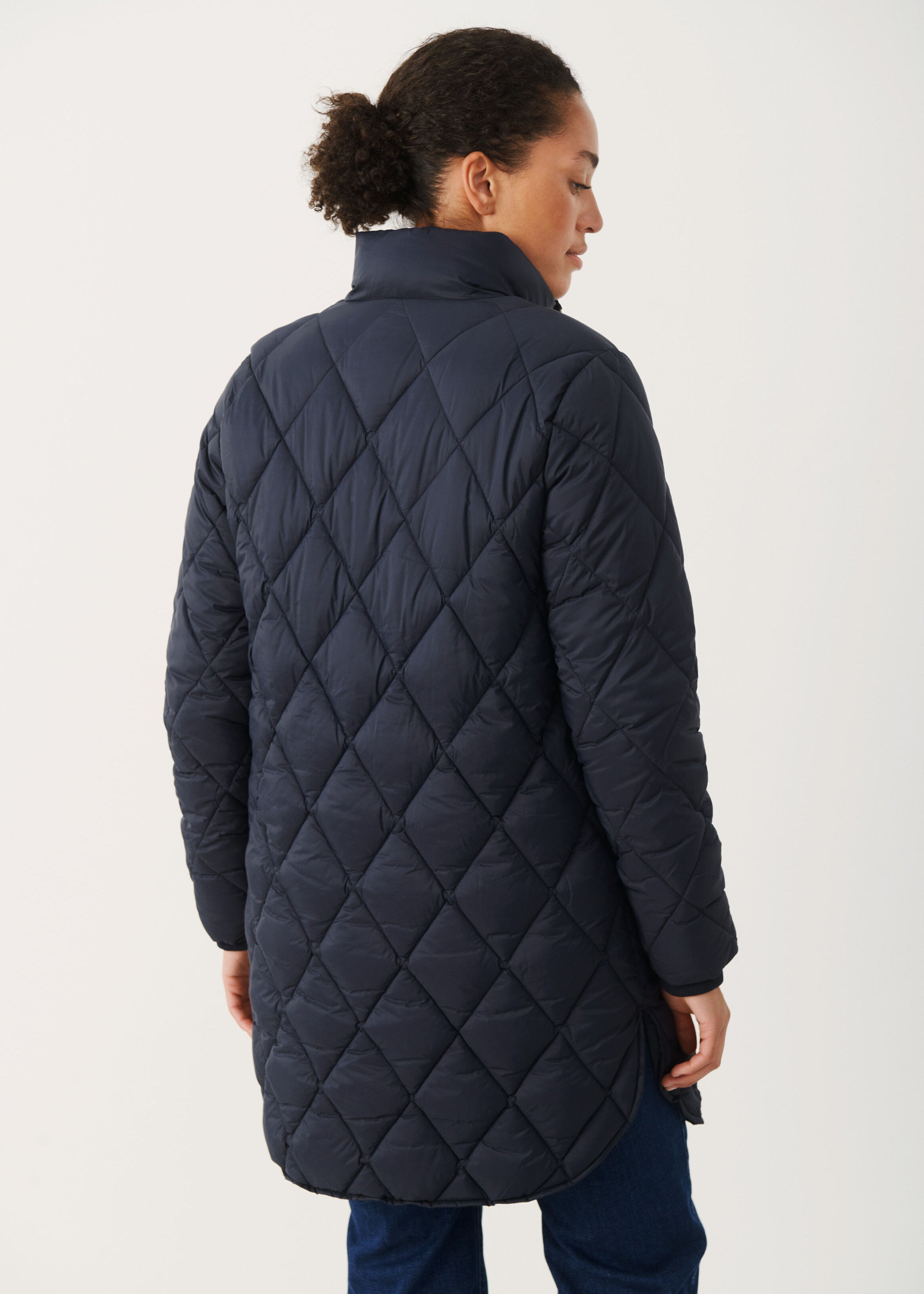 Part Two - Olilas Coat -
