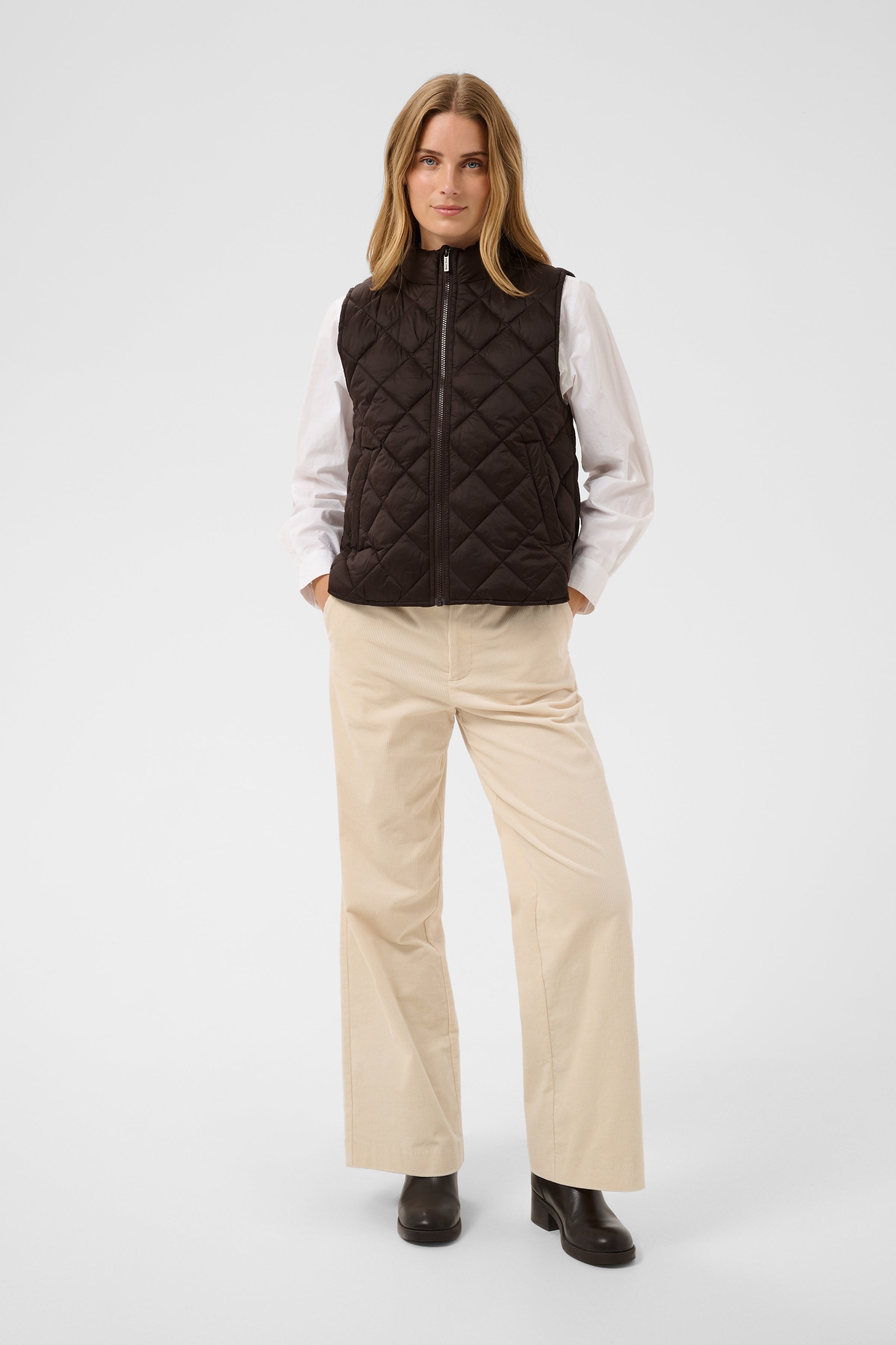 Part Two - Carlota Vest -