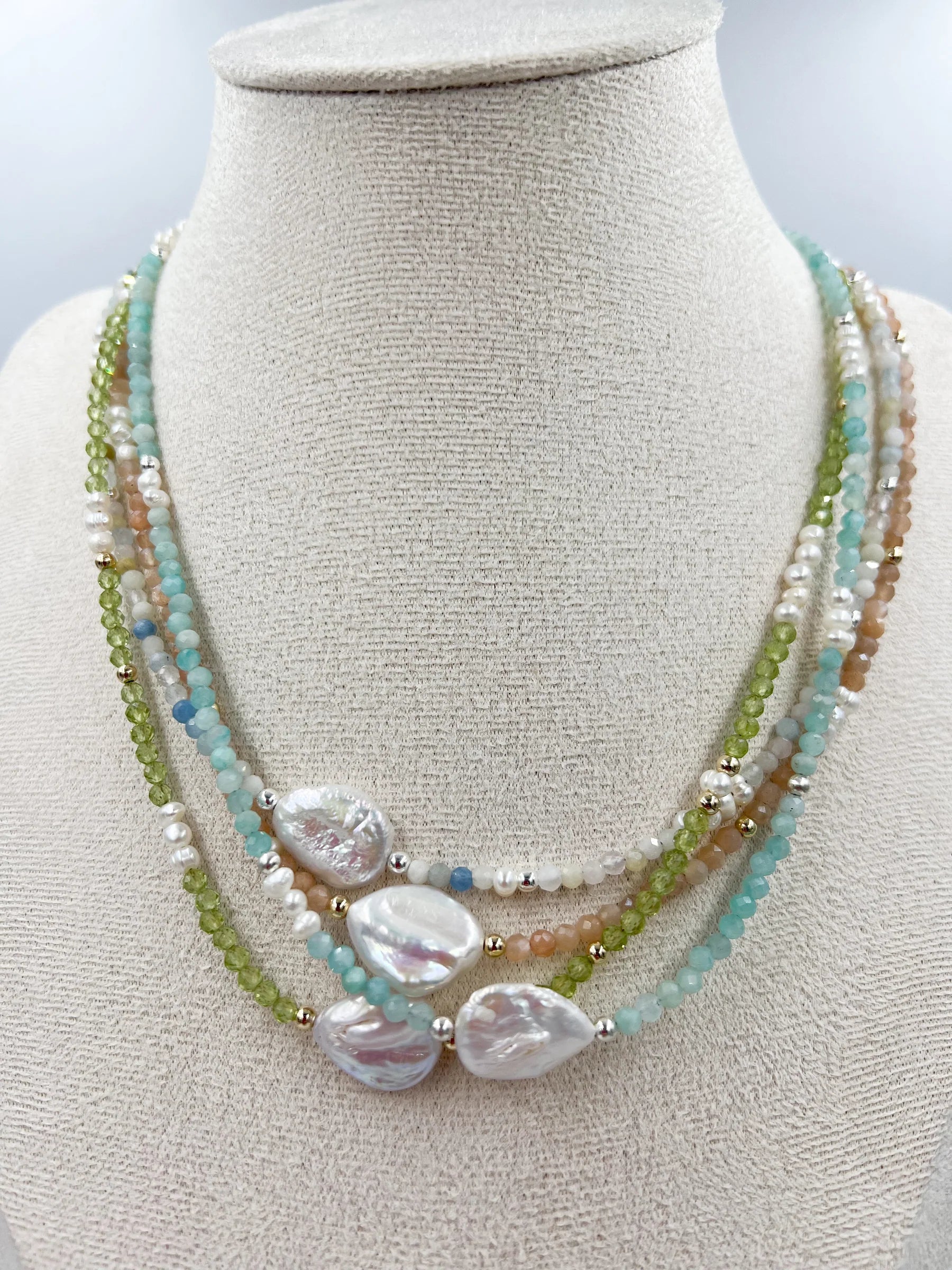 Saskia de Vries - Maris Strand Necklace – Gold/Peridot -