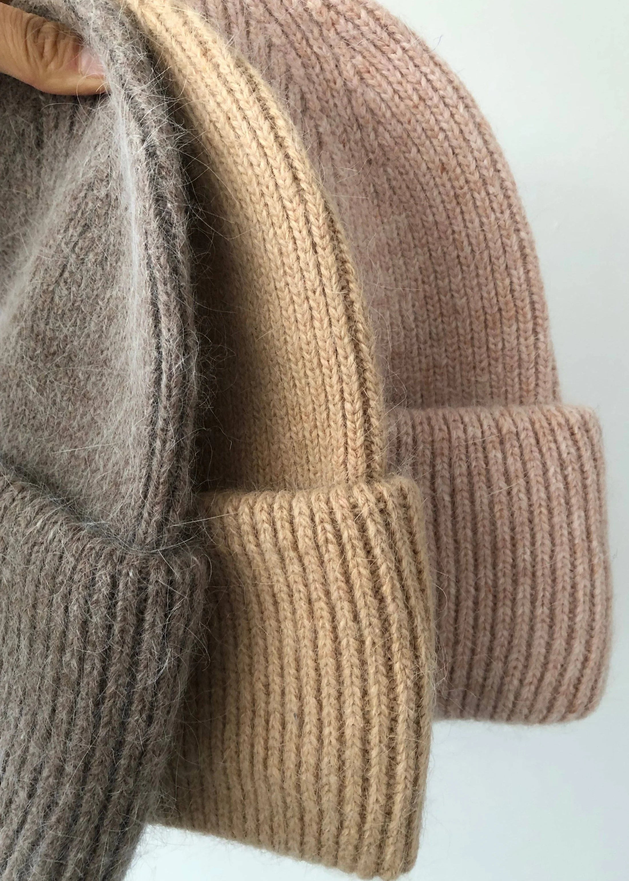 Billy Bamboo - Royal Angora Beanie – Mushroom -