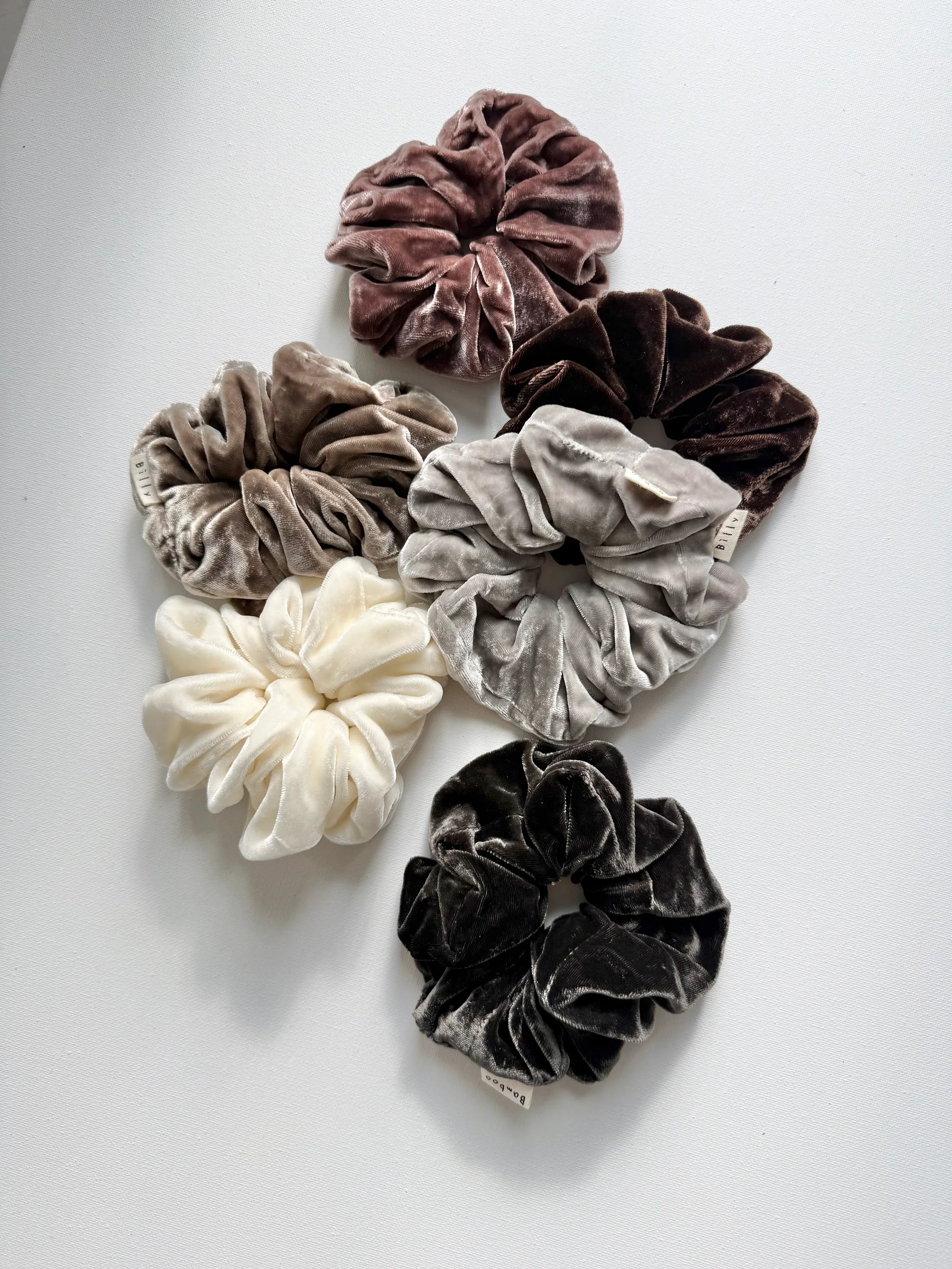 Billy Bamboo - Silk Velvet Scrunchie – Black -