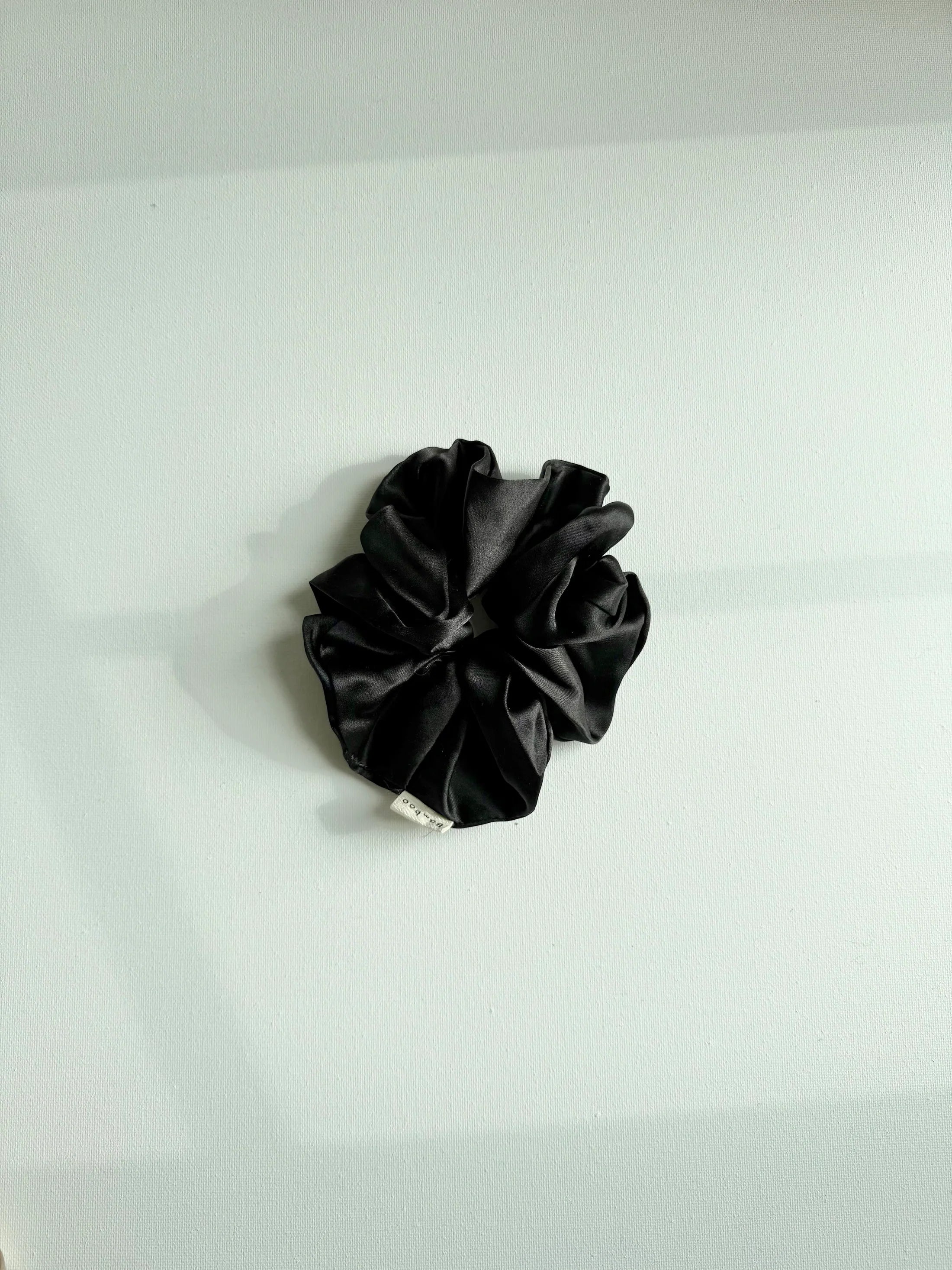 Billy Bamboo - Pure Silk Scrunchie – Black -