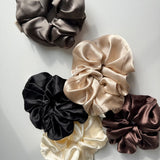 Billy Bamboo - Pure Silk Scrunchie – Off White -