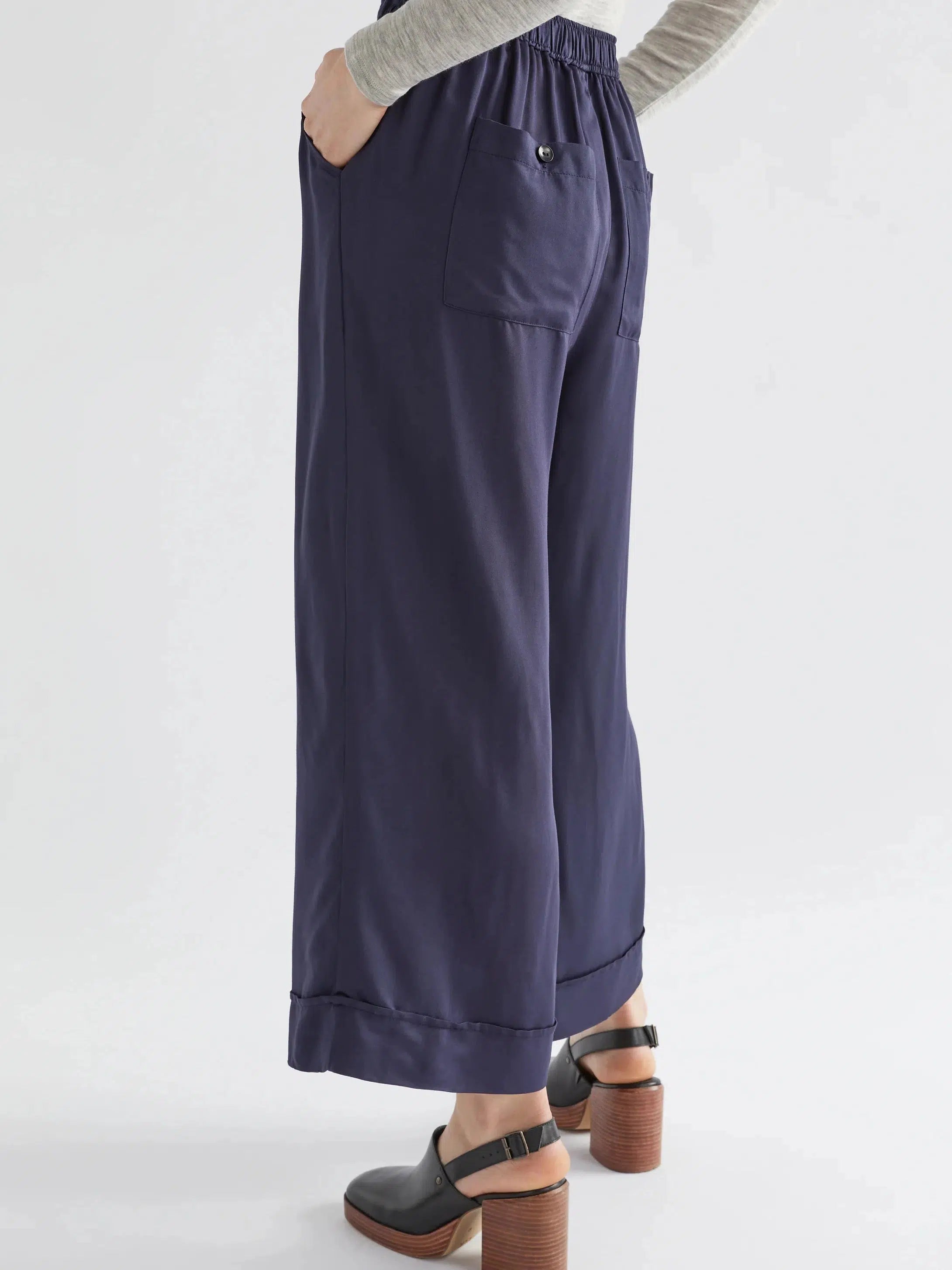 ELK - Wide Leg Culottes -