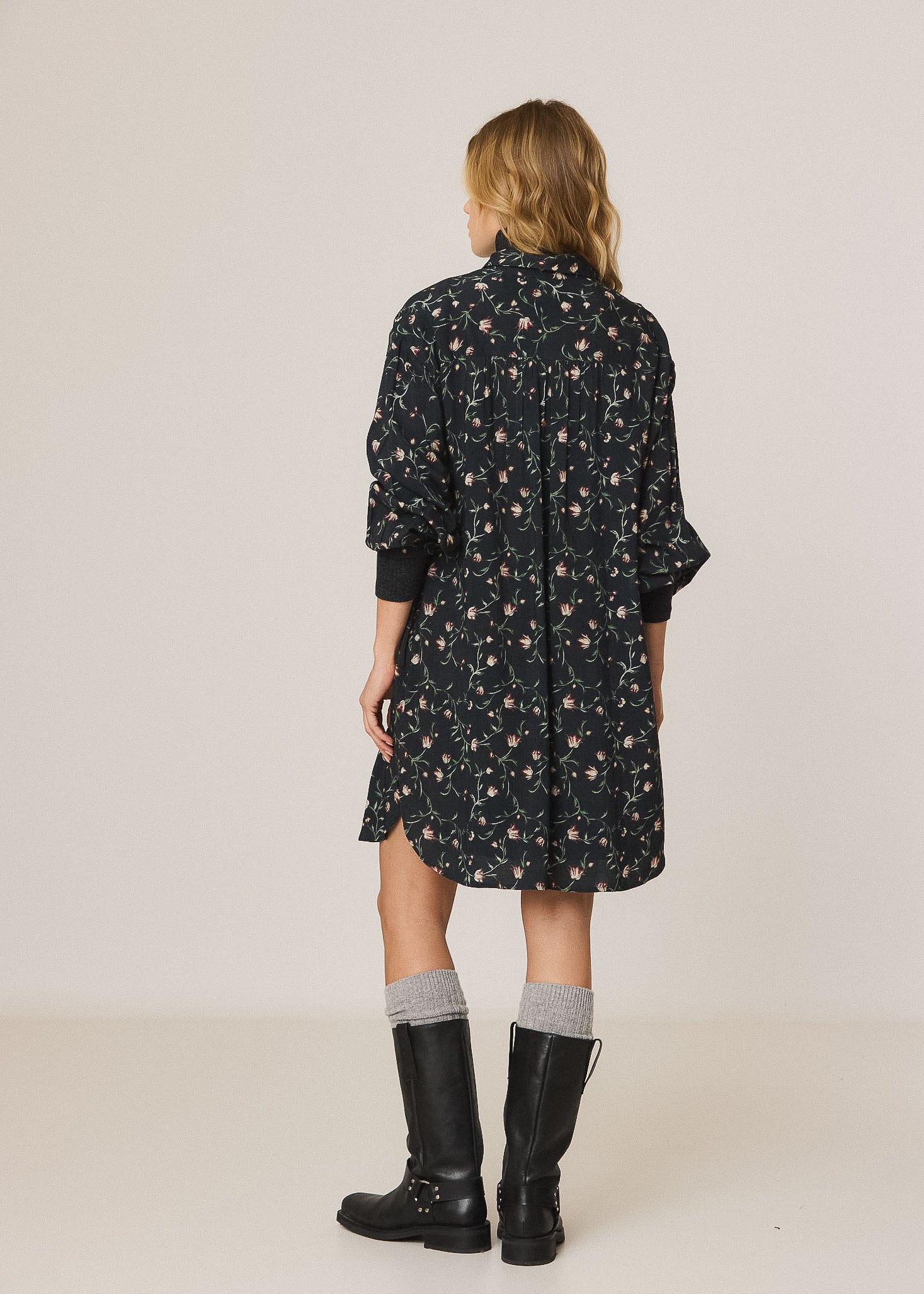 Indi & Cold - Floral-Print Shirt Collar Dress -