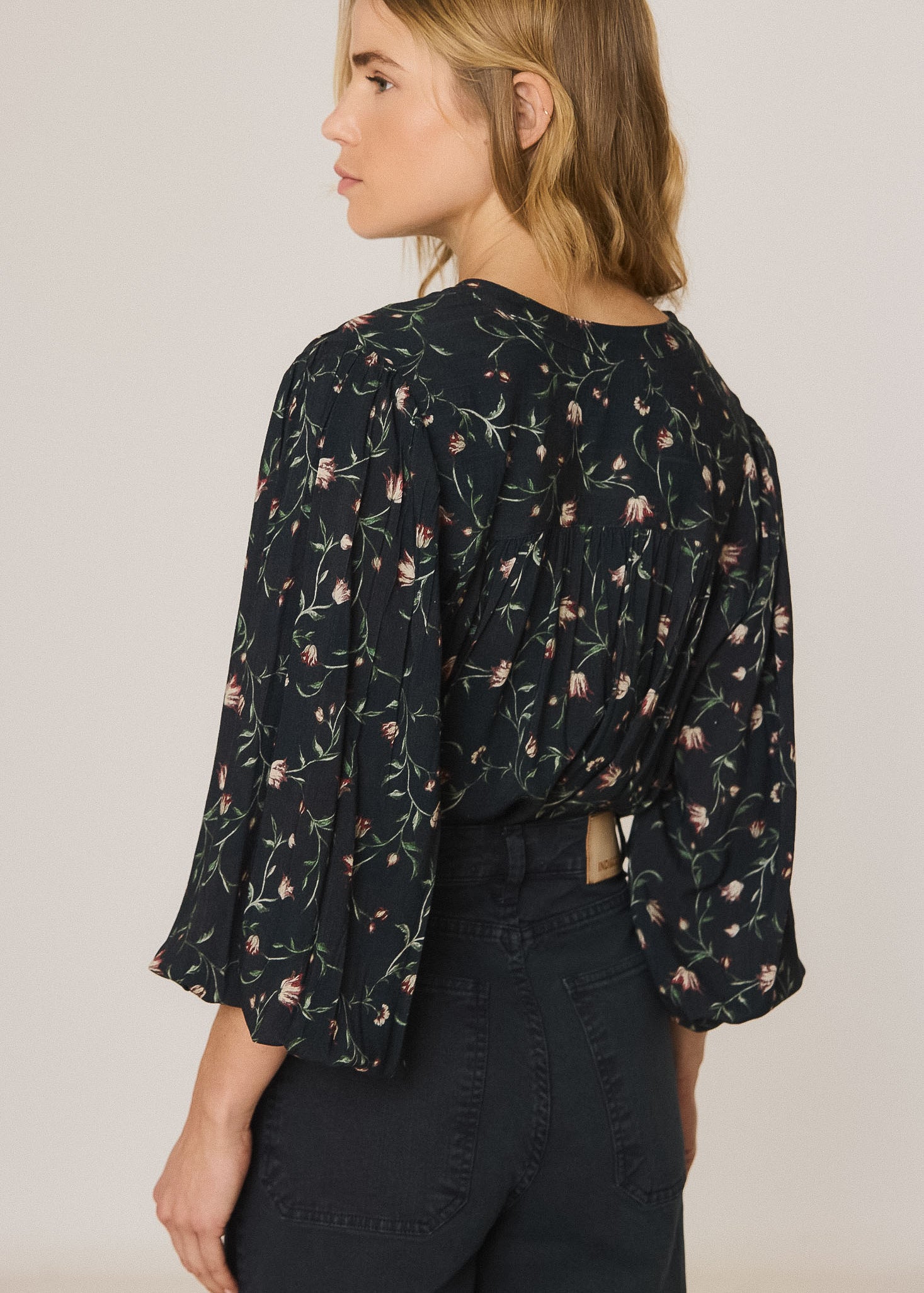 Indi & Cold - Indi&Cold Floral Print Shirt -