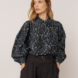 Indi & Cold - Vintage Print Shirt -
