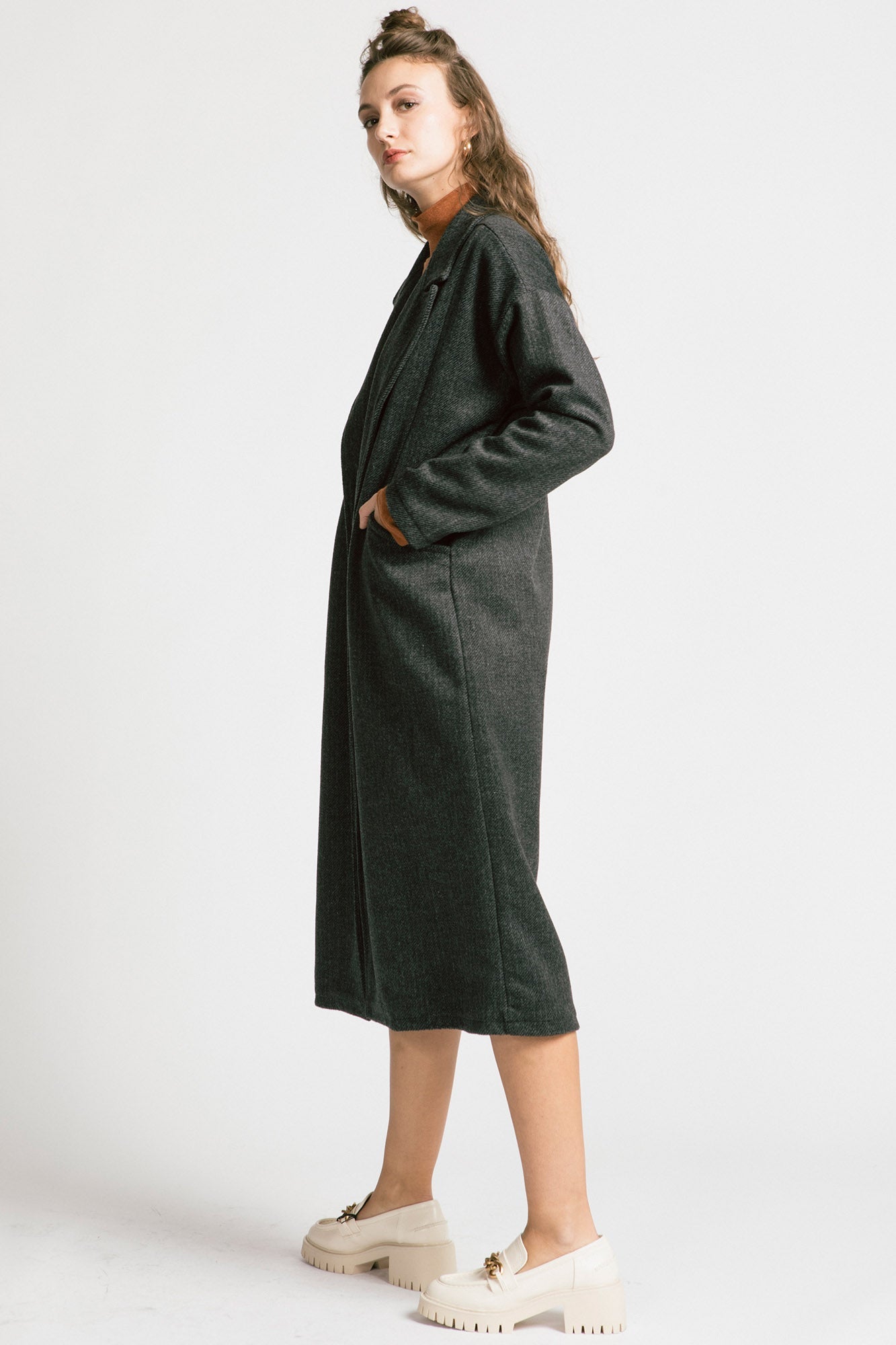 Allison Wonderland - Viscount Coat -