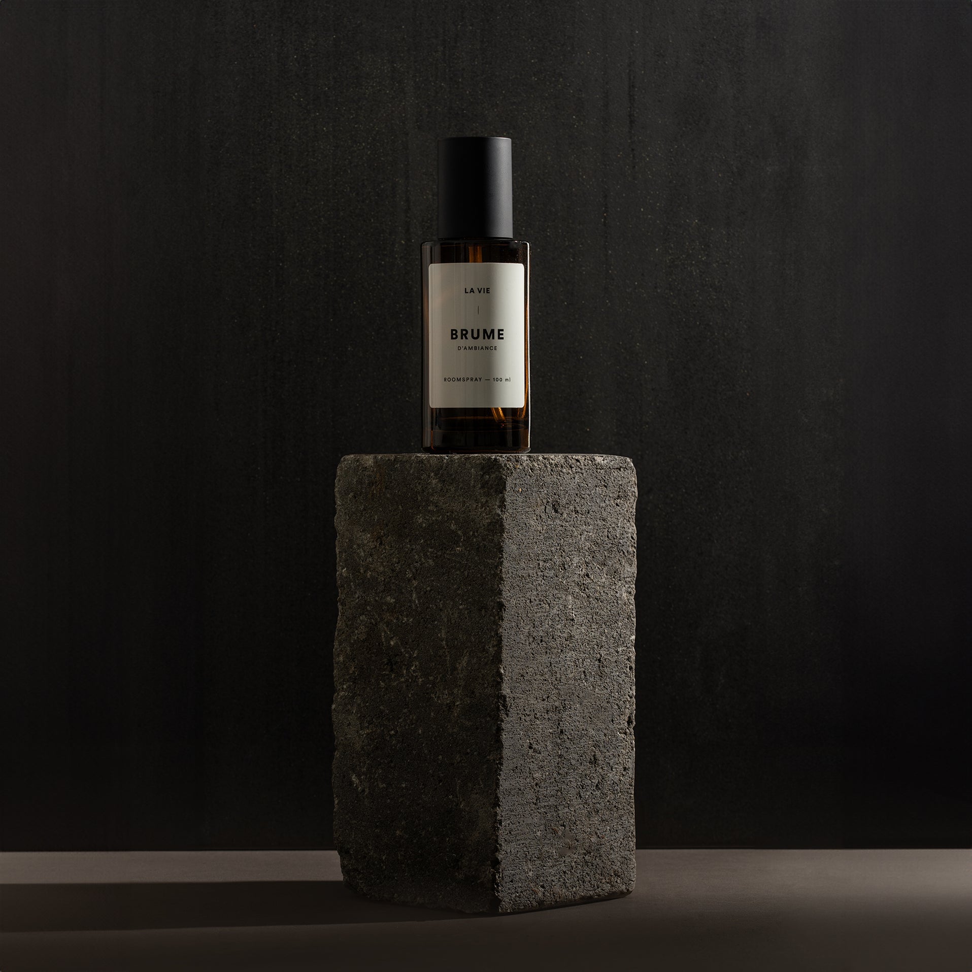 Atelier La Vie Apothicaire - Room Spray – Cypress Petitgrain -