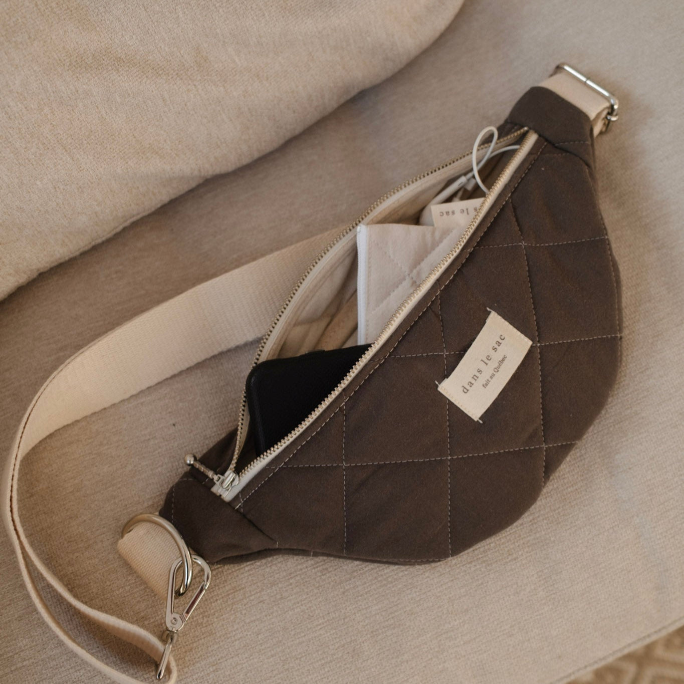 dans le sac - Quilted Belt Bag – Kaki -