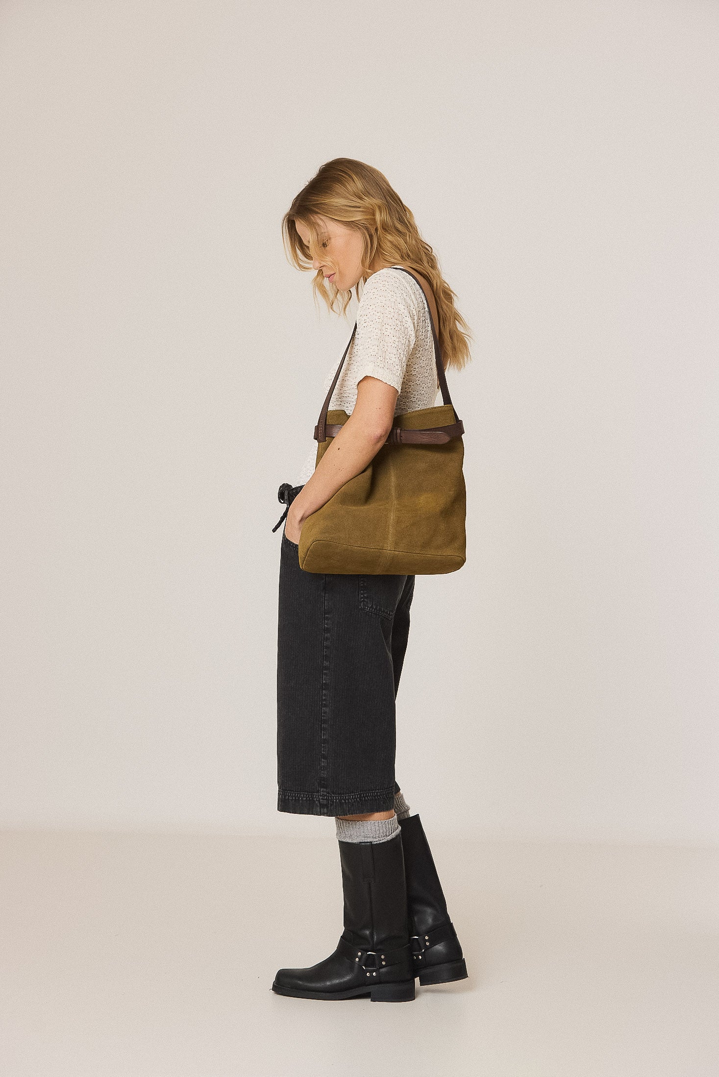 Indi & Cold - Split-Suede Bag – Safari Green -