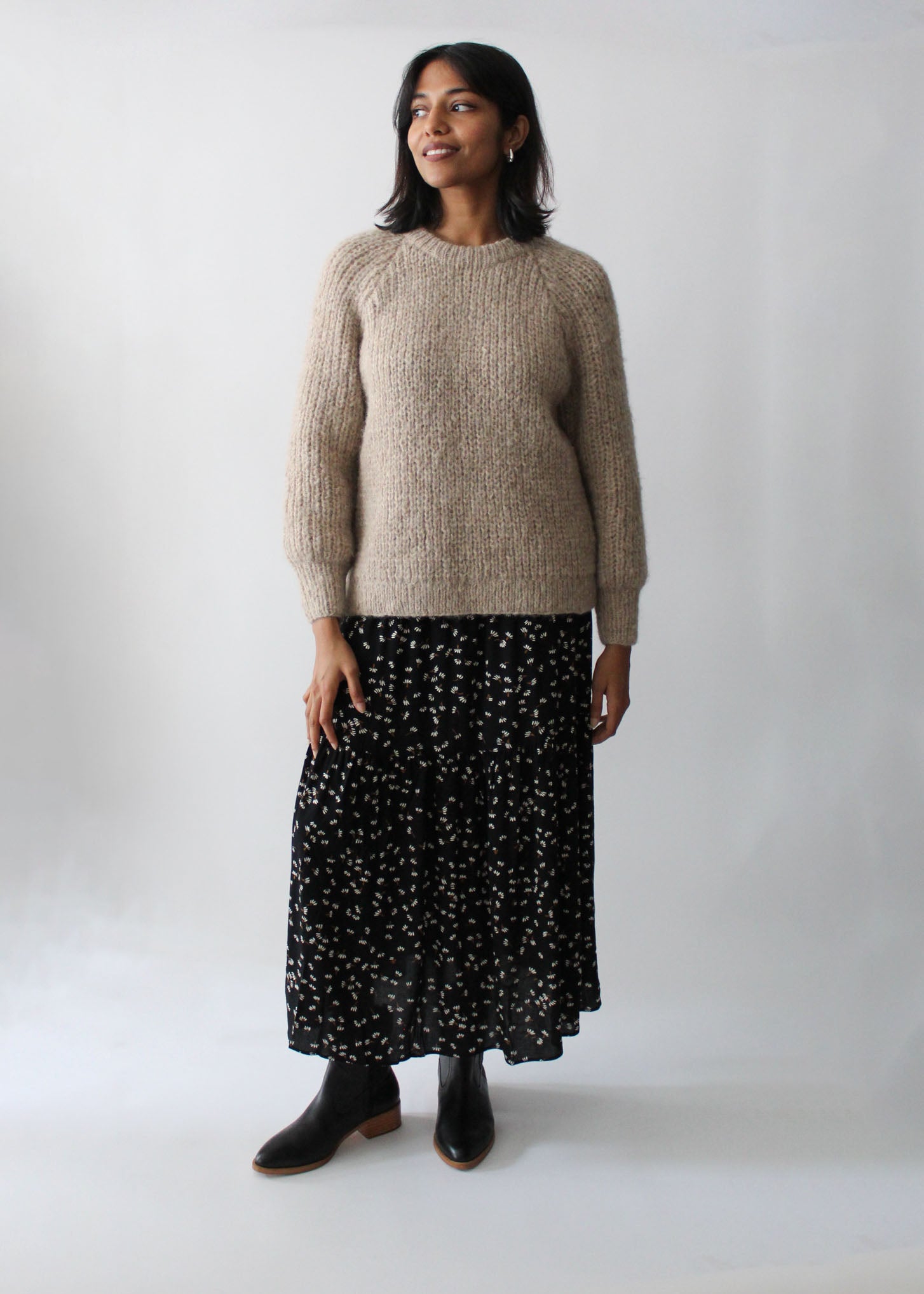 Sattva by Sarah - White Point Sweater -