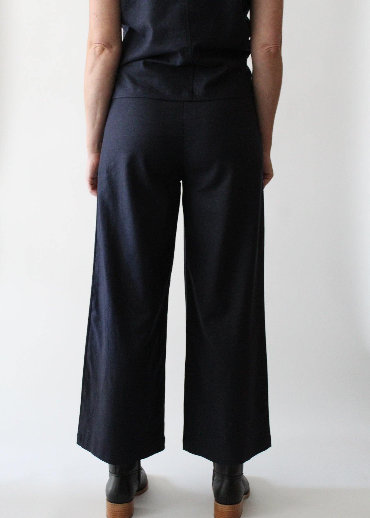 Sattva by Sarah - Linen Pants -