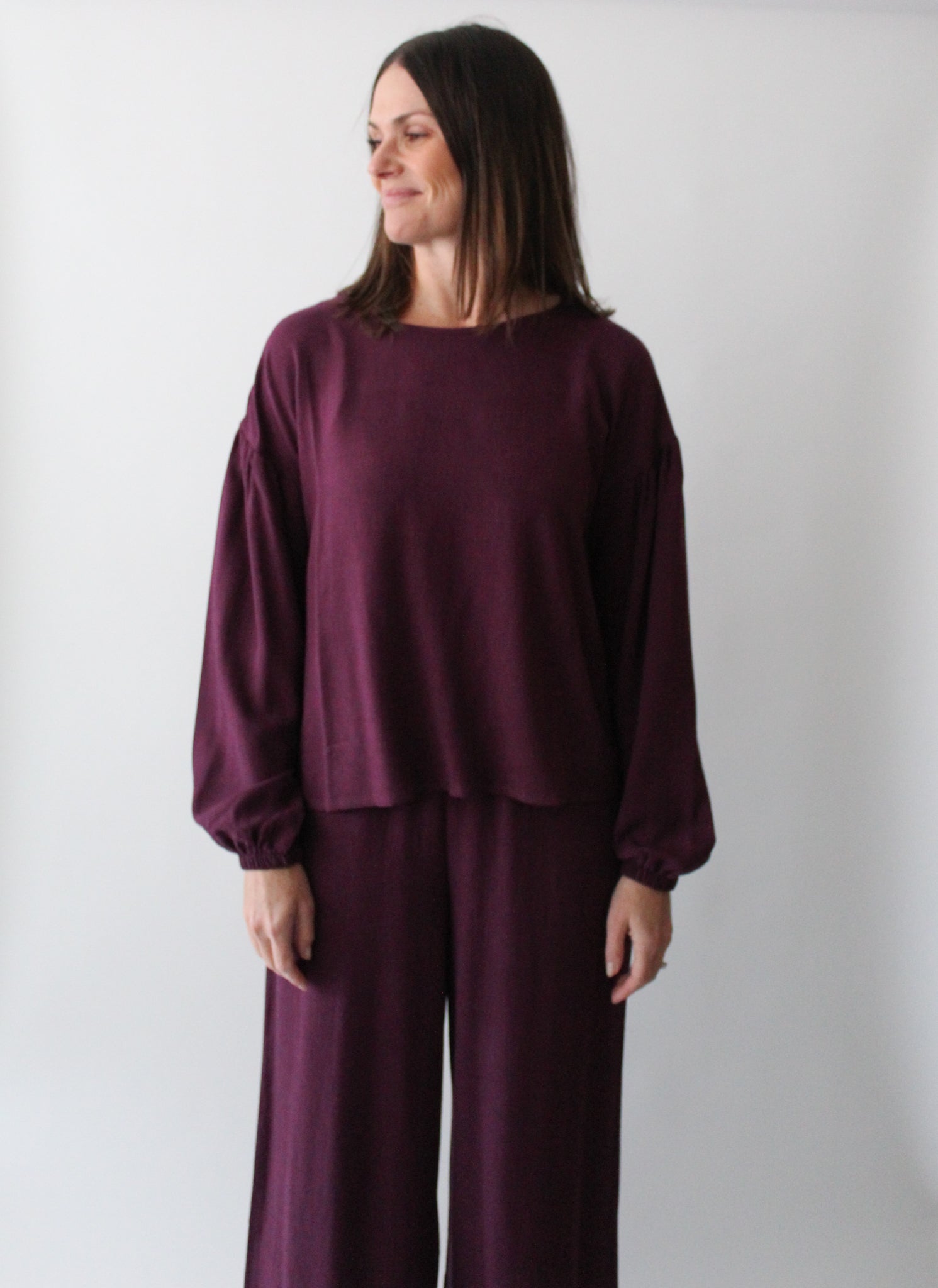 Sattva by Sarah - Balloon Sleeve Blouse - Plum