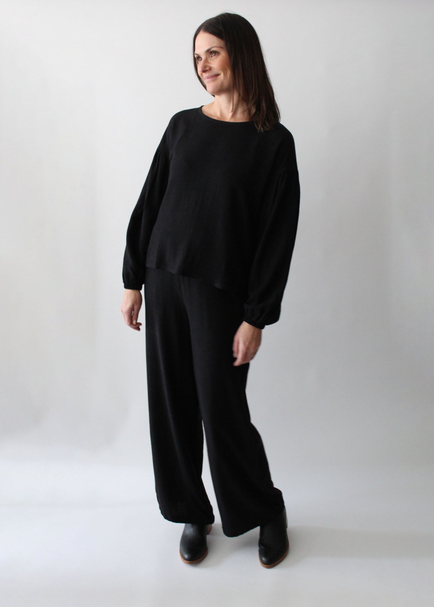 Sattva by Sarah - Balloon Sleeve Blouse - Black