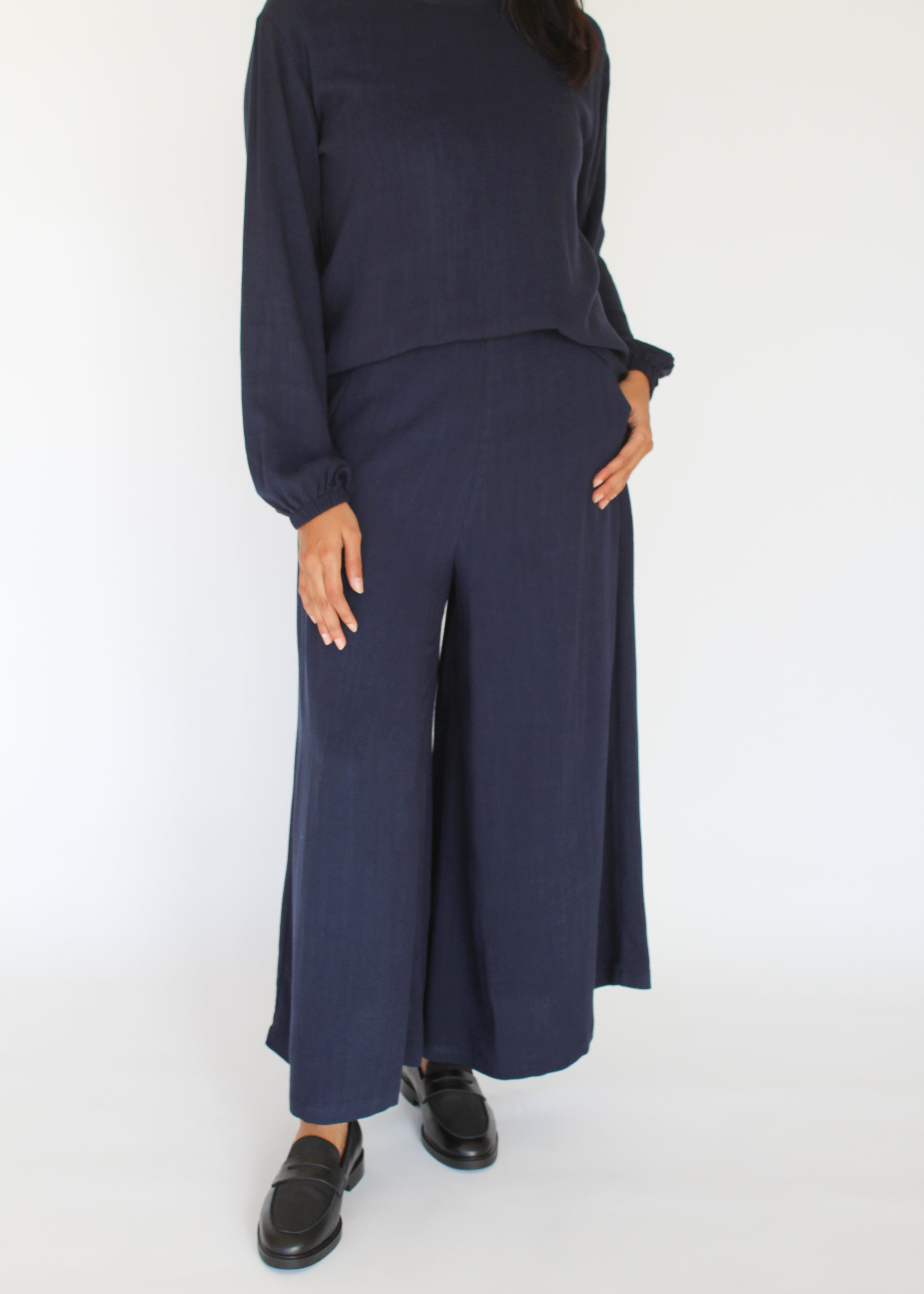 Sattva by Sarah - Full Length Flowy Pant - Marine