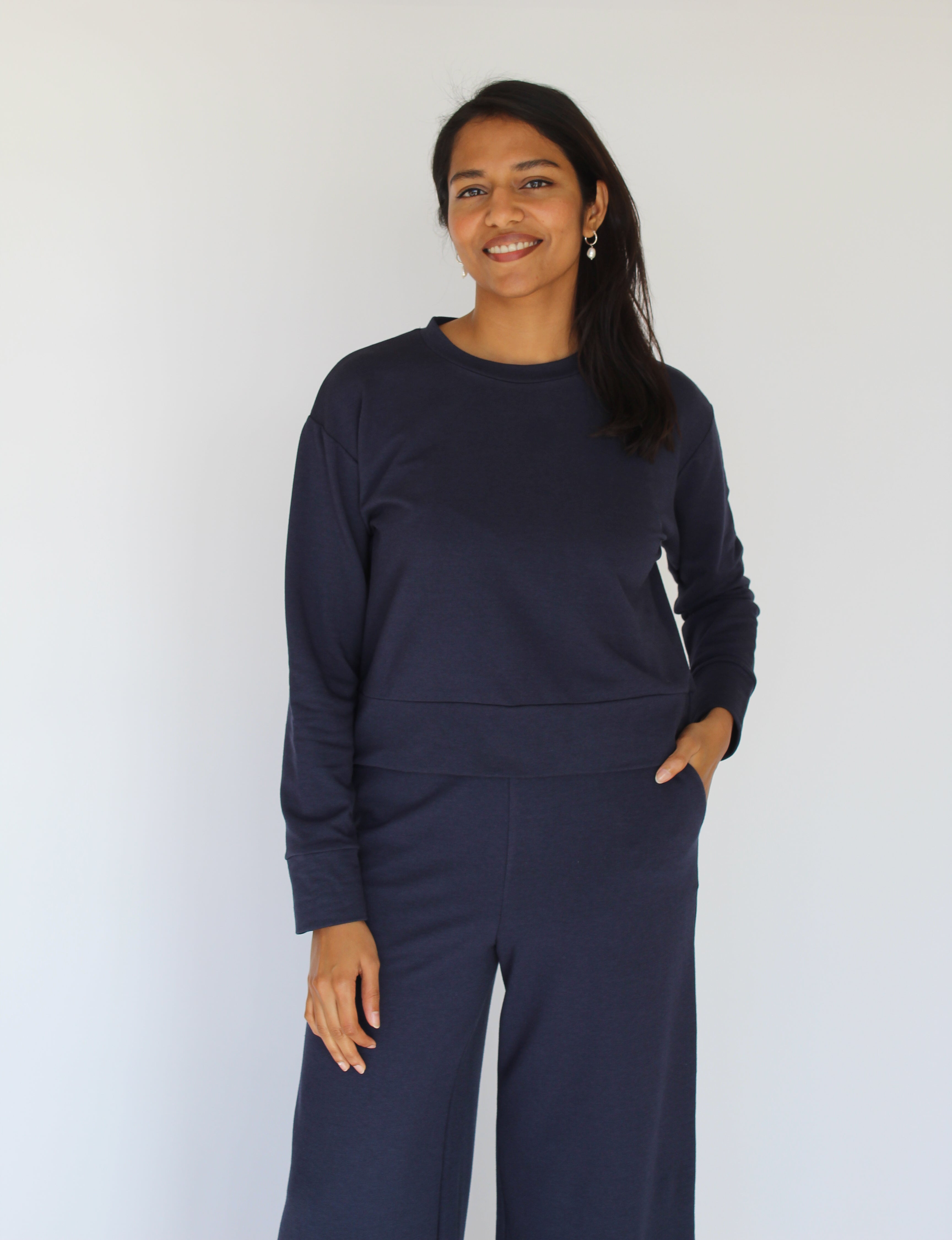 Sattva by Sarah - Boyfriend Sweatshirt - Marine Navy
