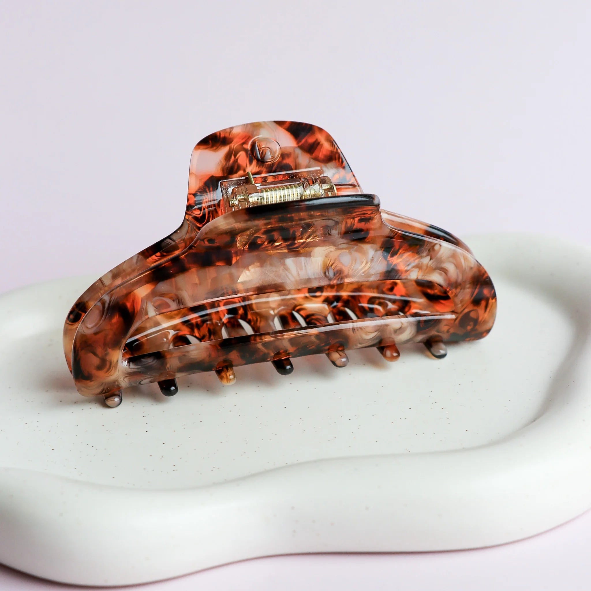 Horace - The Lydia Claw Clip – Brown -