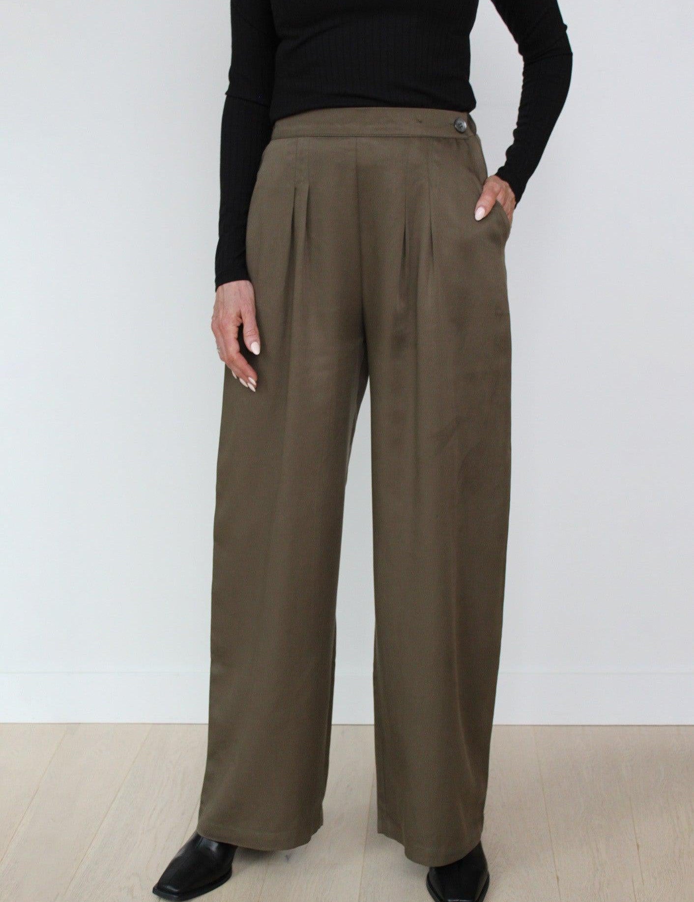 Sattva by Sarah - Long Pleat Pant - Oregano