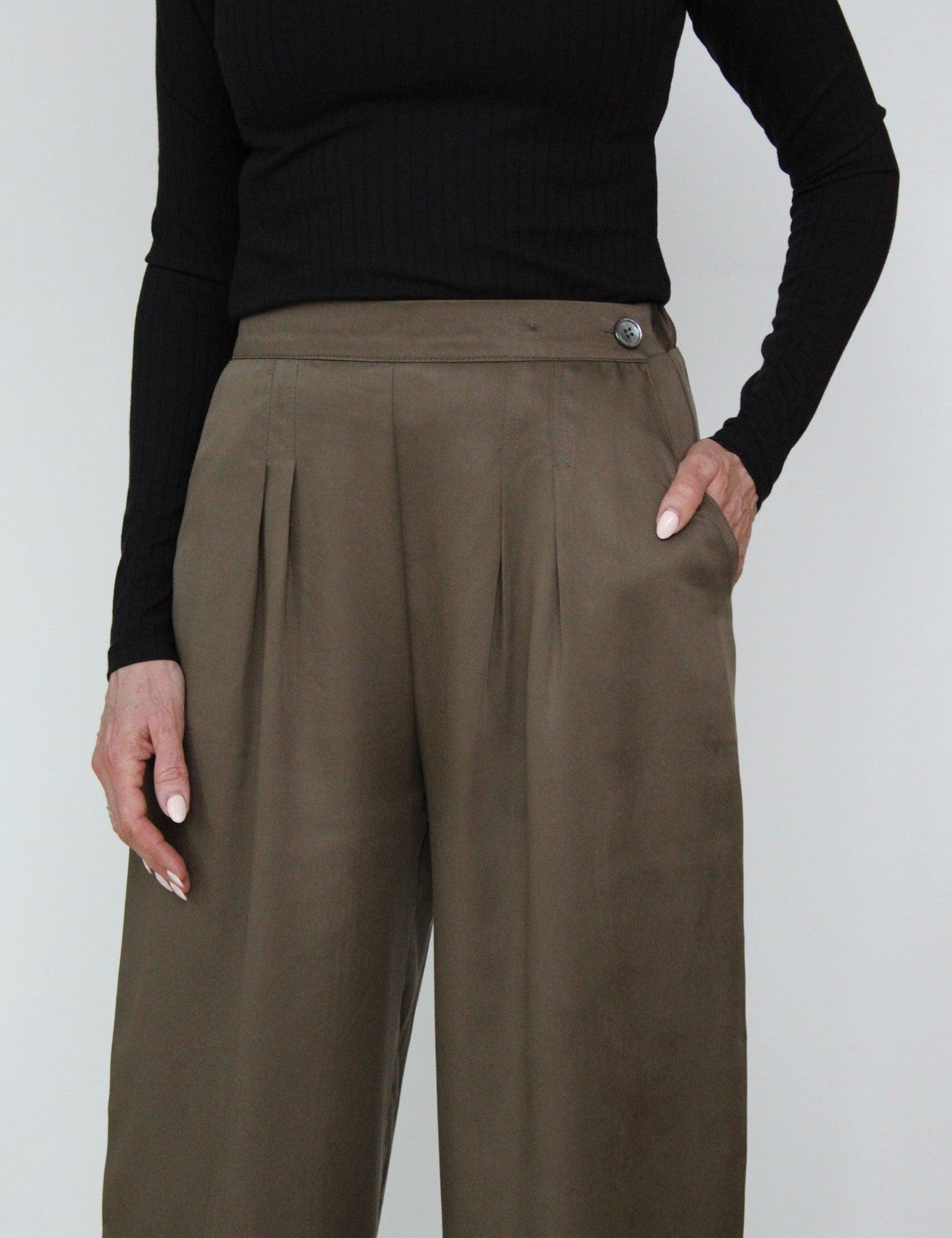 Sattva by Sarah - Long Pleat Pant -