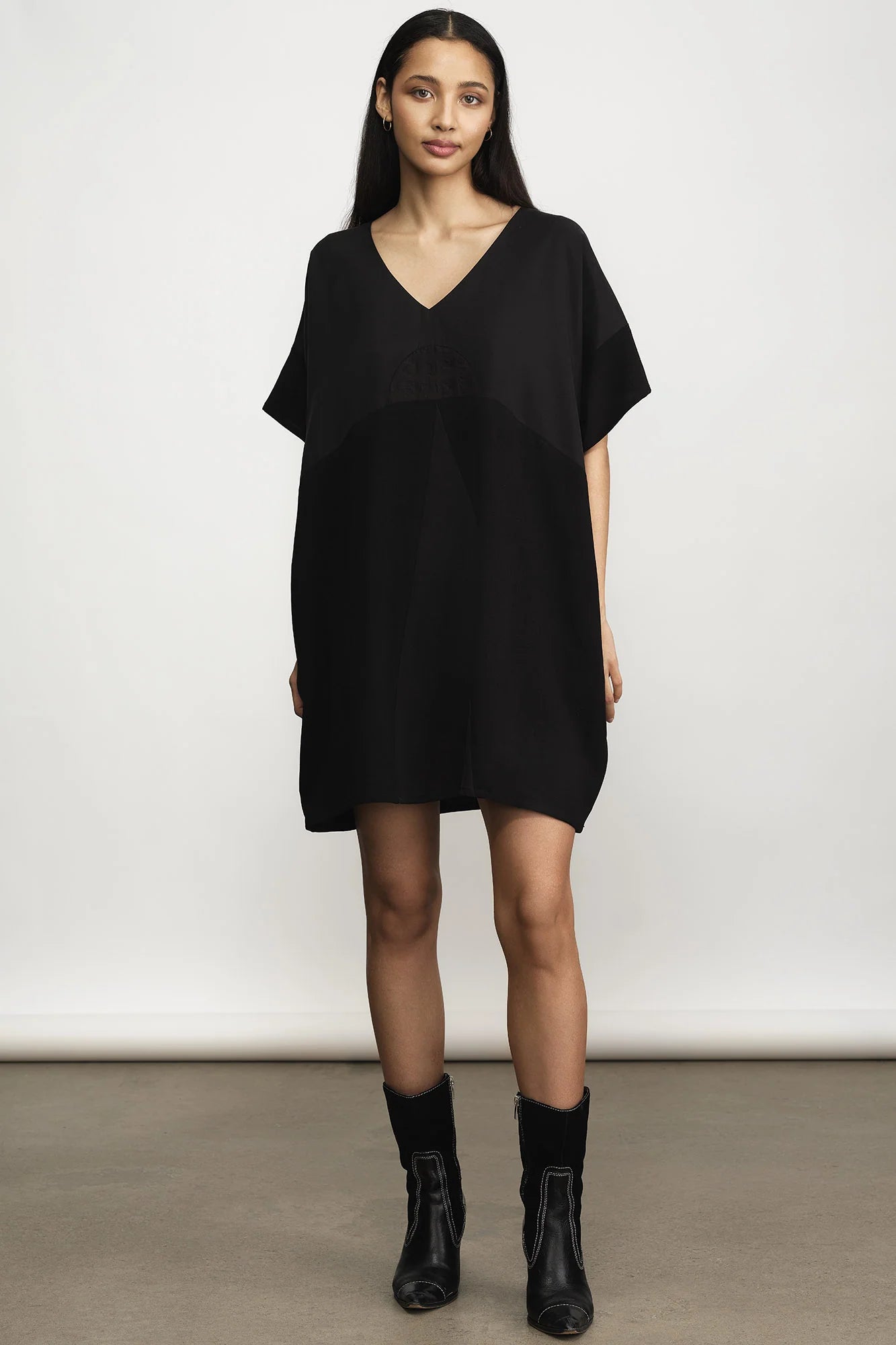 Jennifer Glasgow - Petra Tunic - Black